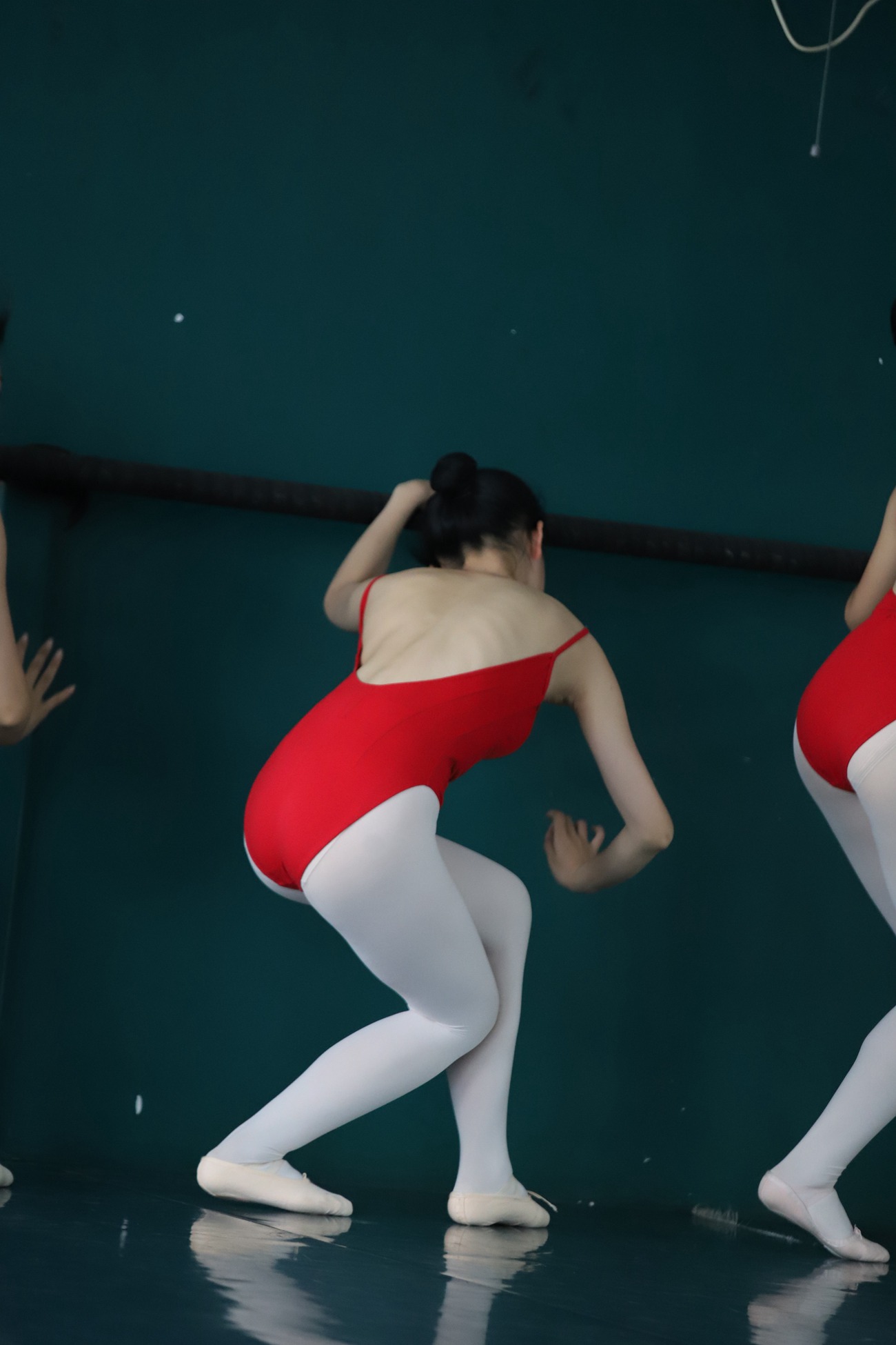 图片[661]-大西瓜爱牙膏-早期作品-W020 舞蹈家-红色 [669P] – 速更版-美库