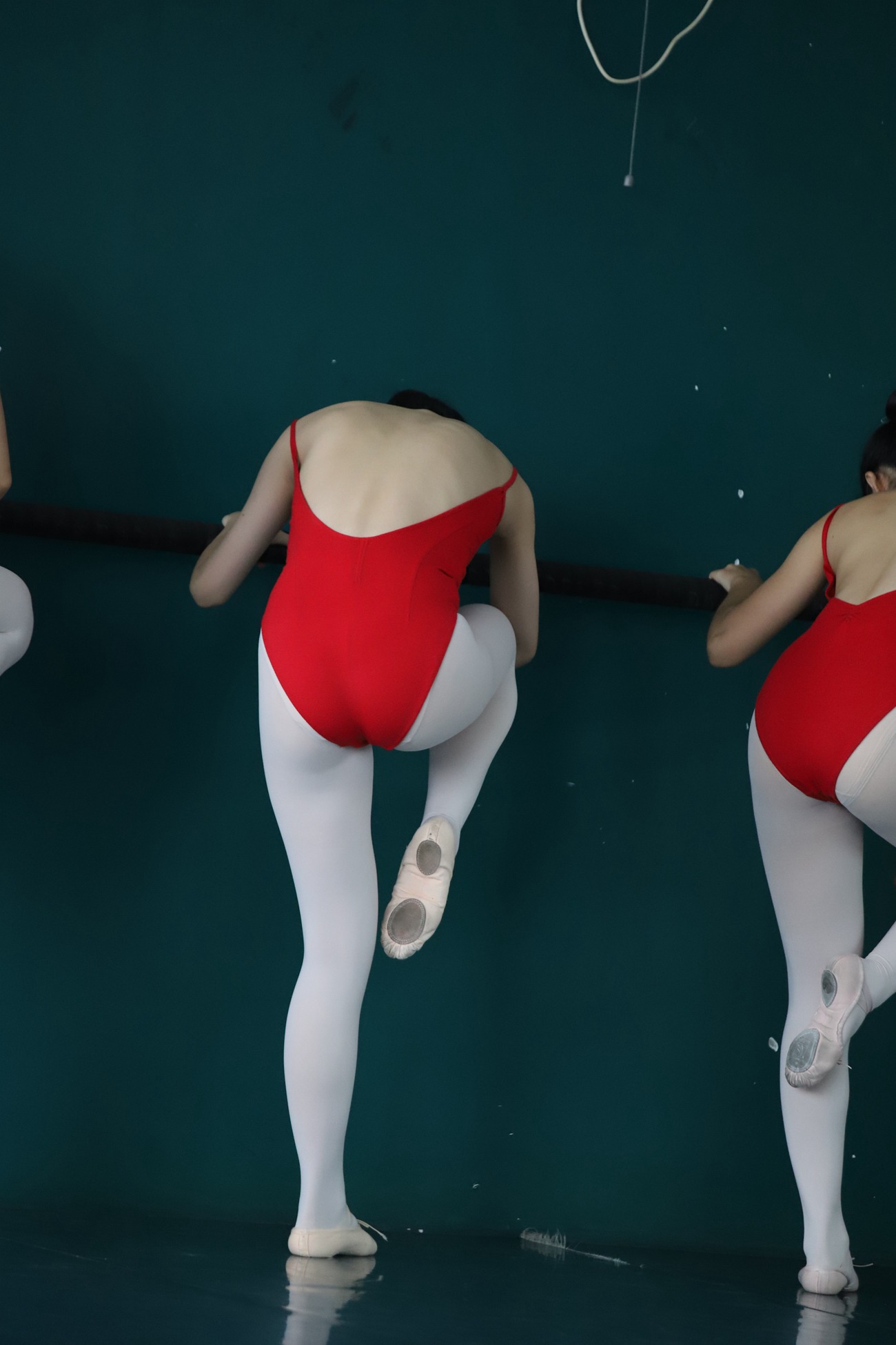 图片[662]-大西瓜爱牙膏-早期作品-W020 舞蹈家-红色 [669P] – 速更版-美库