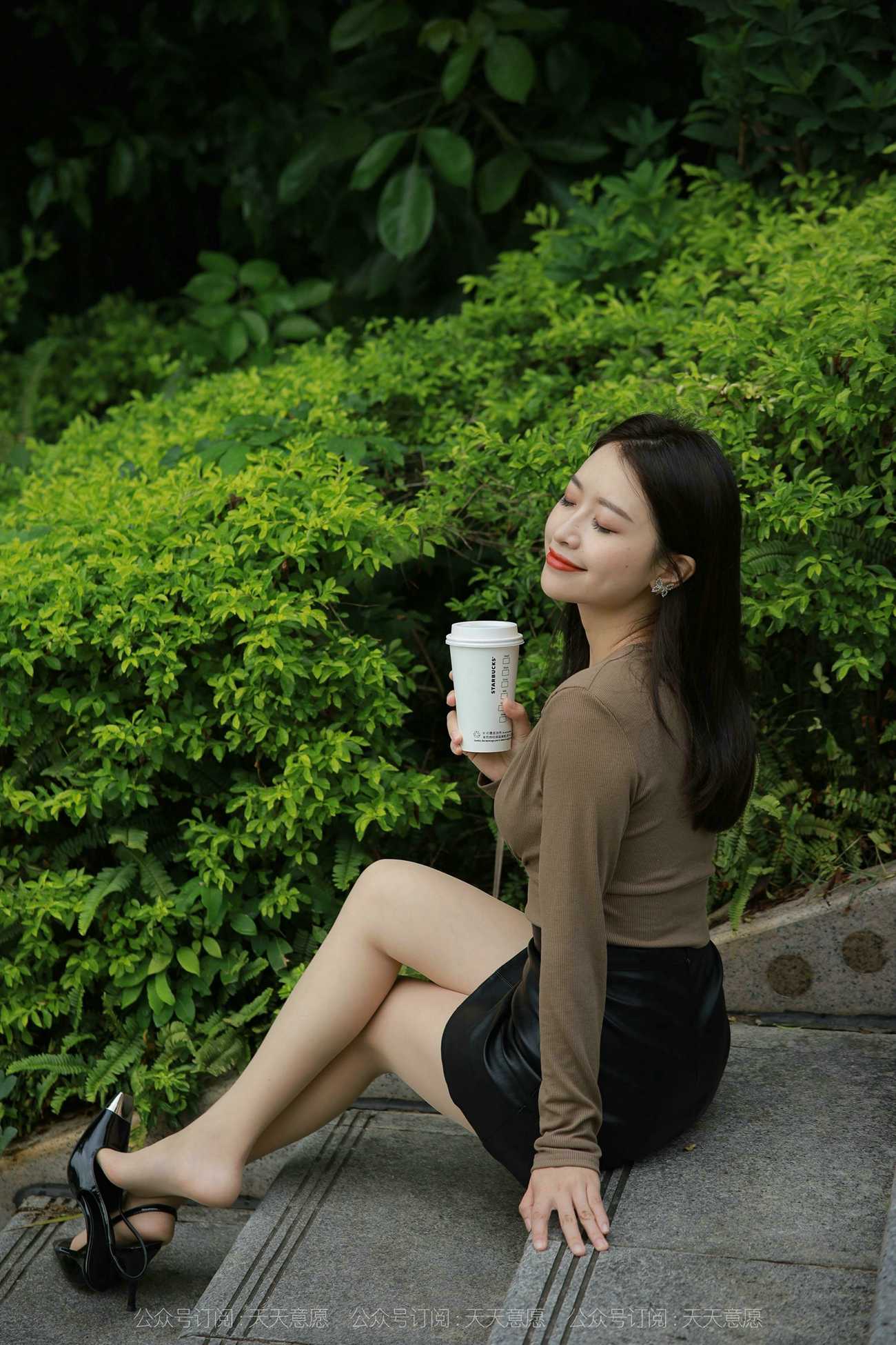 图片[19]-[IESS异思趣向] 2021.10.07 丝享家940：小婕《公园偶遇》[89P] – 速更版-美库