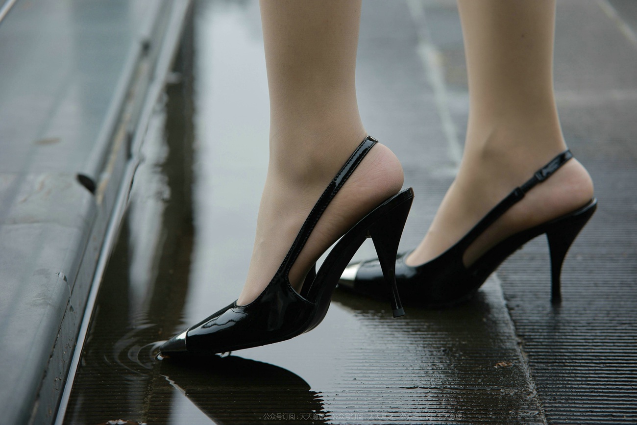 图片[35]-[IESS异思趣向] 2021.10.07 丝享家940：小婕《公园偶遇》[89P] – 速更版-美库