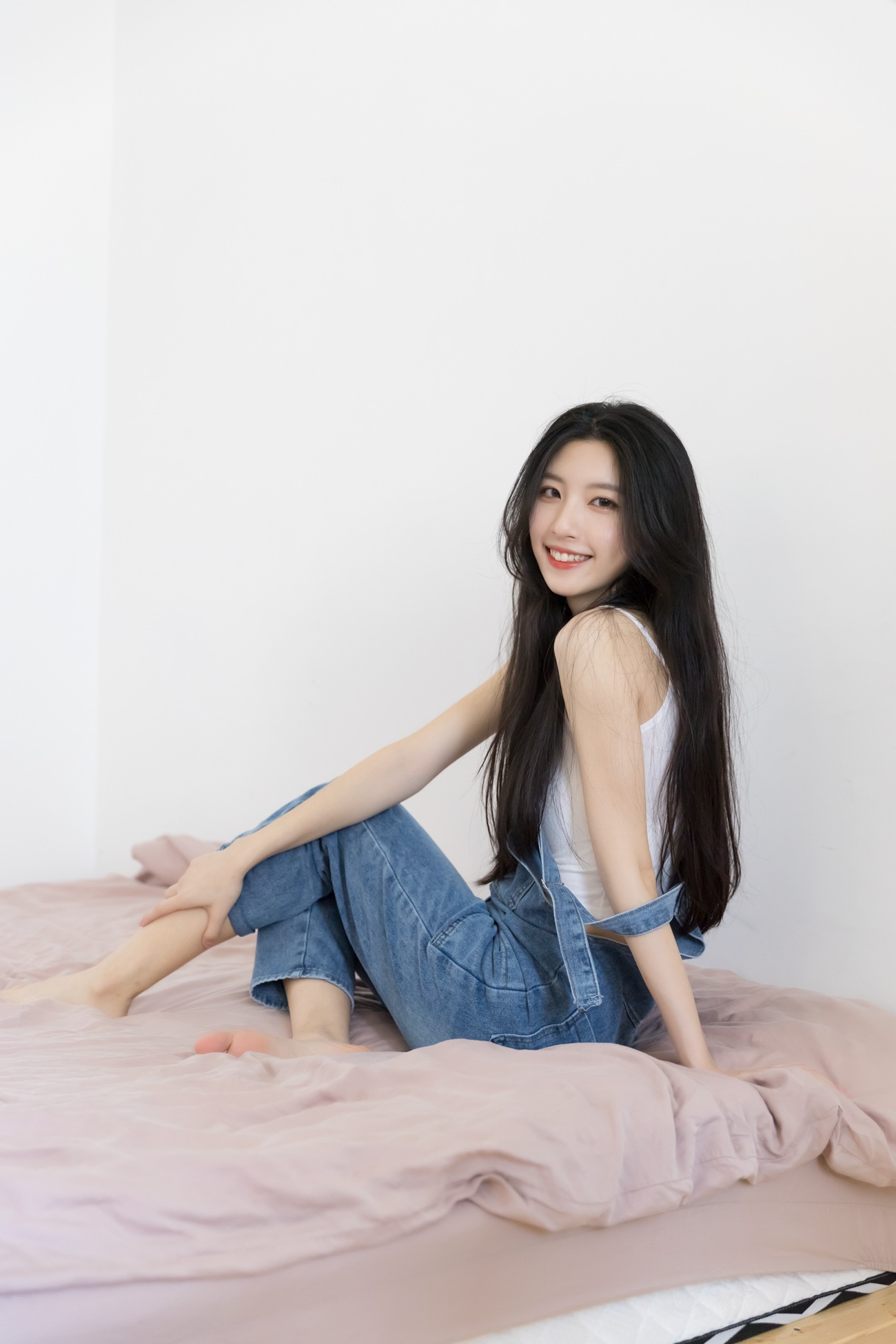 图片[12]-[YITUYU艺图语] 2021.04.21 蓝色牛仔裤 小铟 [25P] – 速更版-美库