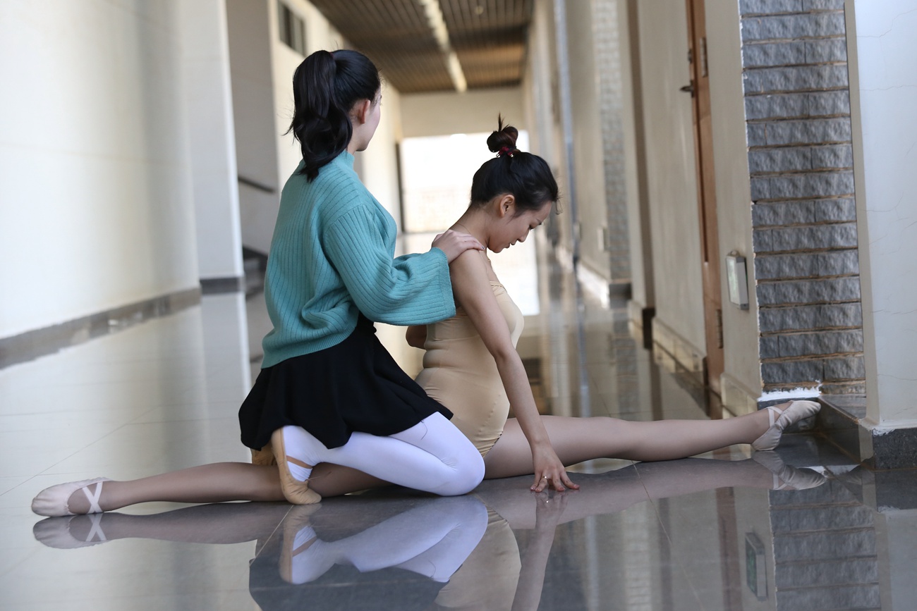 图片[33]-大西瓜爱牙膏-早期作品-W021 舞蹈家-胜于蓝 [307P] – 速更版-美库