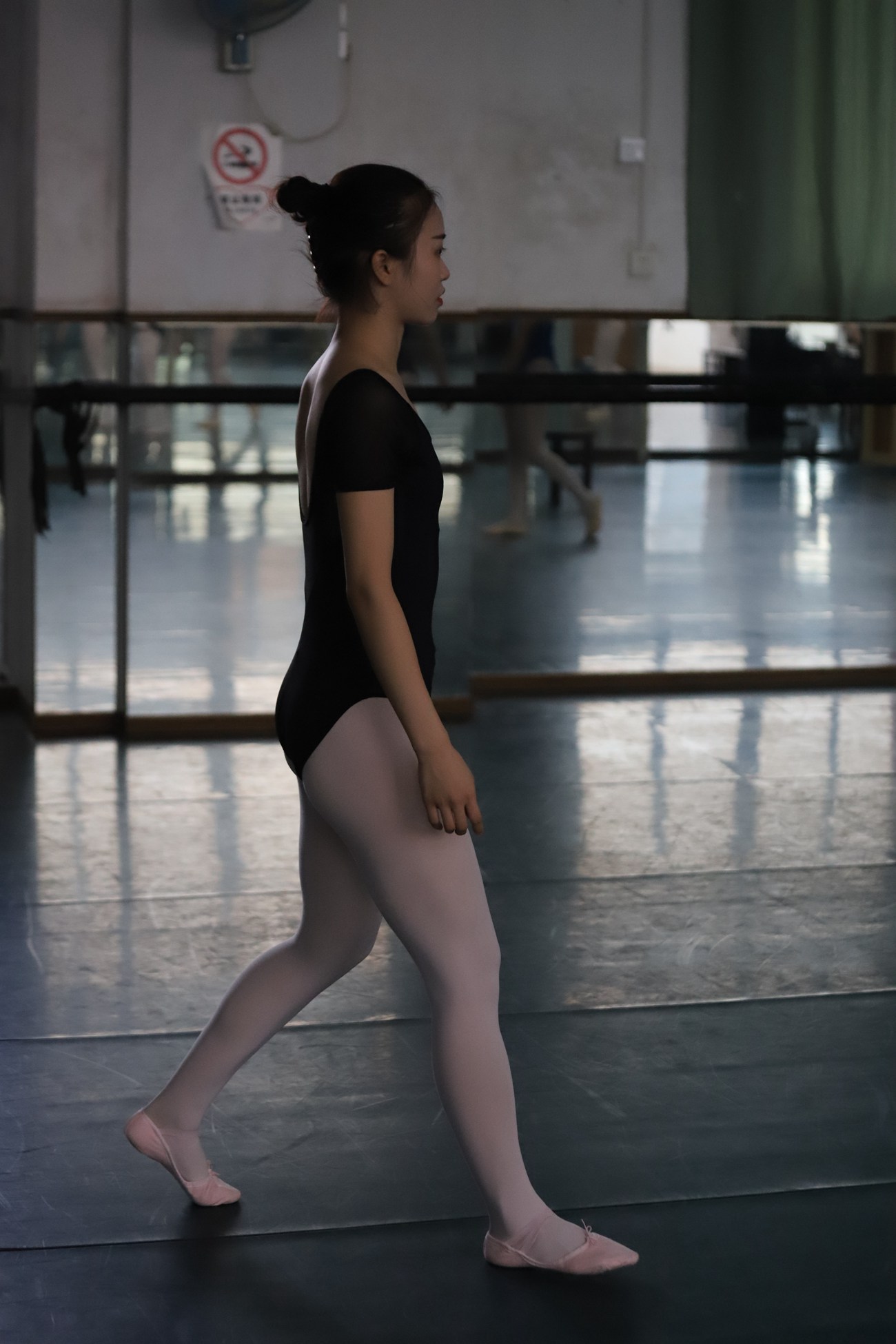 图片[20]-大西瓜爱牙膏-早期作品-W022 舞蹈家-五人场 (1) [324P] – 速更版-美库