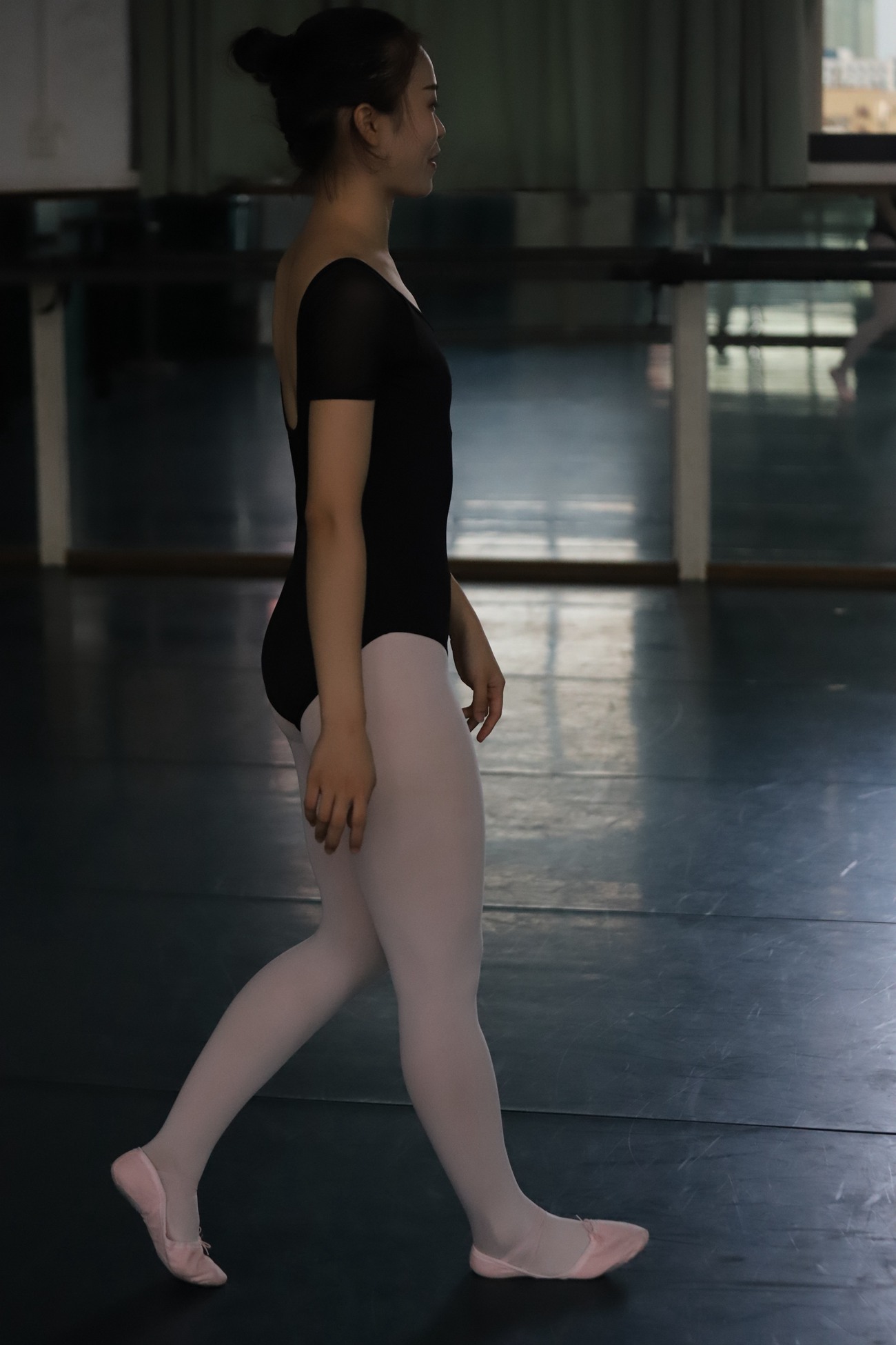 图片[22]-大西瓜爱牙膏-早期作品-W022 舞蹈家-五人场 (1) [324P] – 速更版-美库