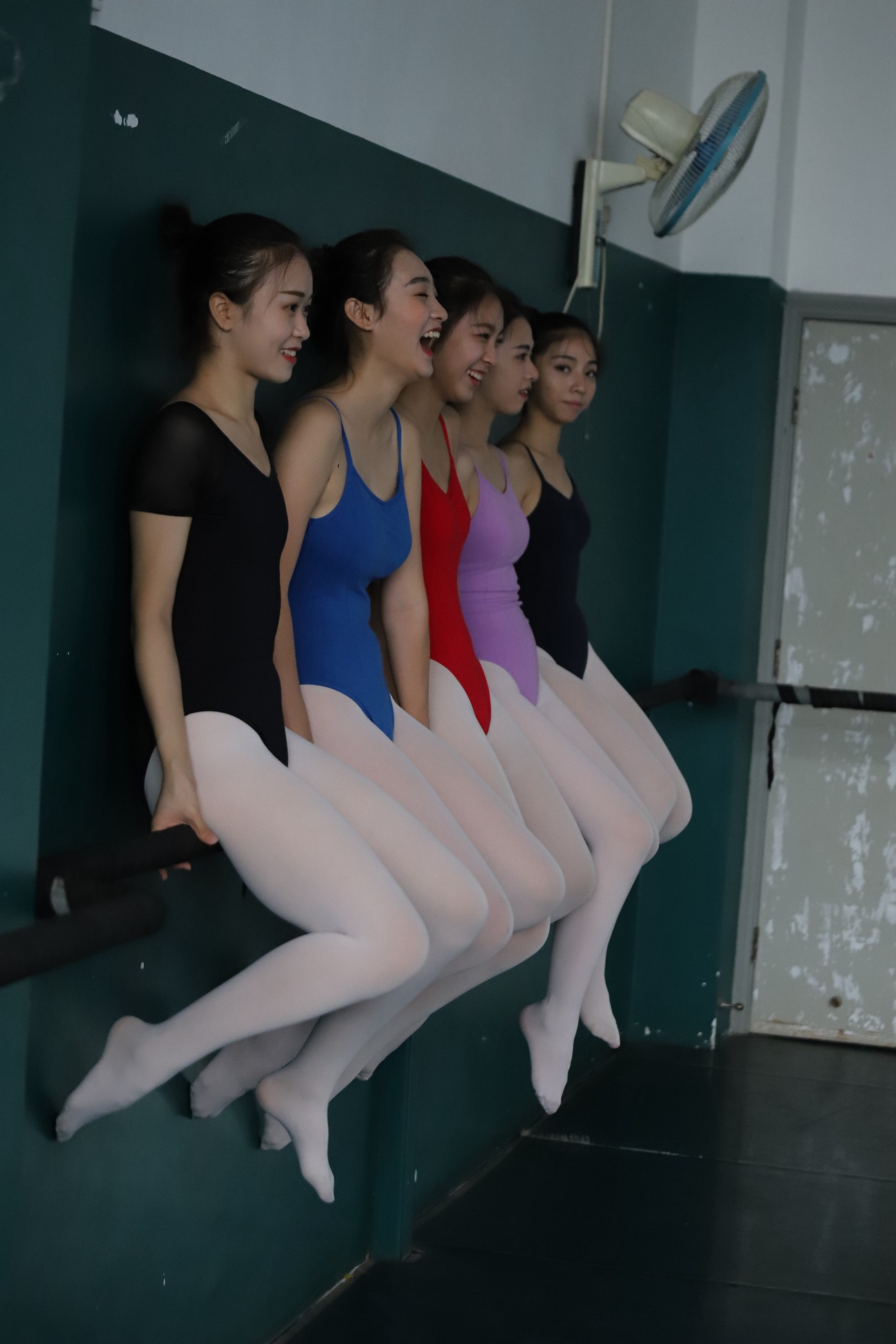 图片[61]-大西瓜爱牙膏-早期作品-W022 舞蹈家-五人场 (2) [325P] – 速更版-美库