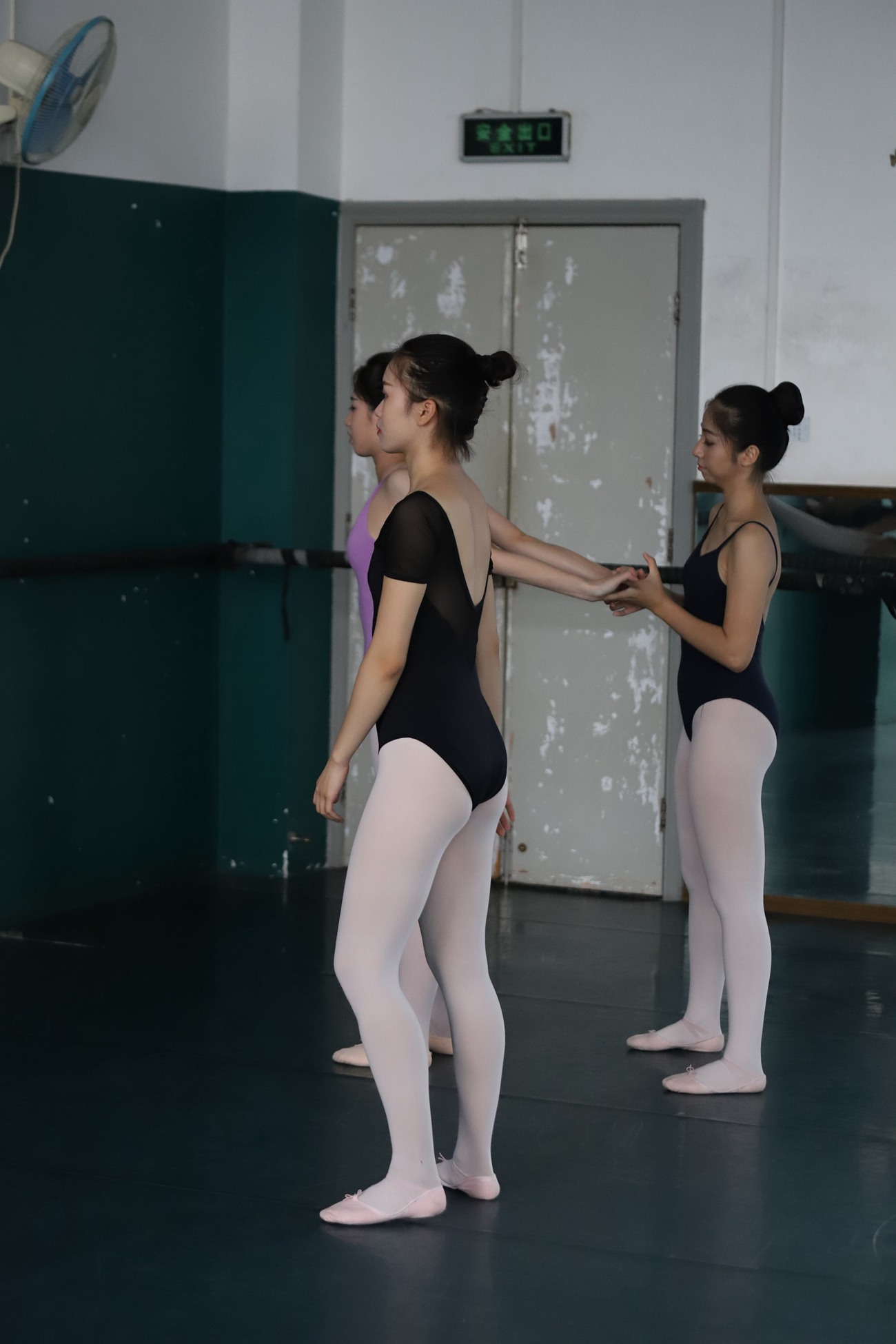 图片[38]-大西瓜爱牙膏-早期作品-W022 舞蹈家-五人场 (1) [324P] – 速更版-美库