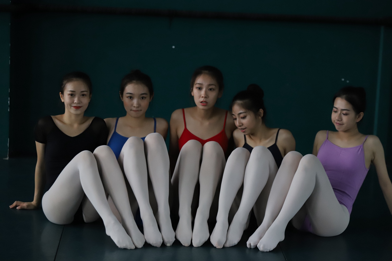 图片[147]-大西瓜爱牙膏-早期作品-W022 舞蹈家-五人场 (2) [325P] – 速更版-美库