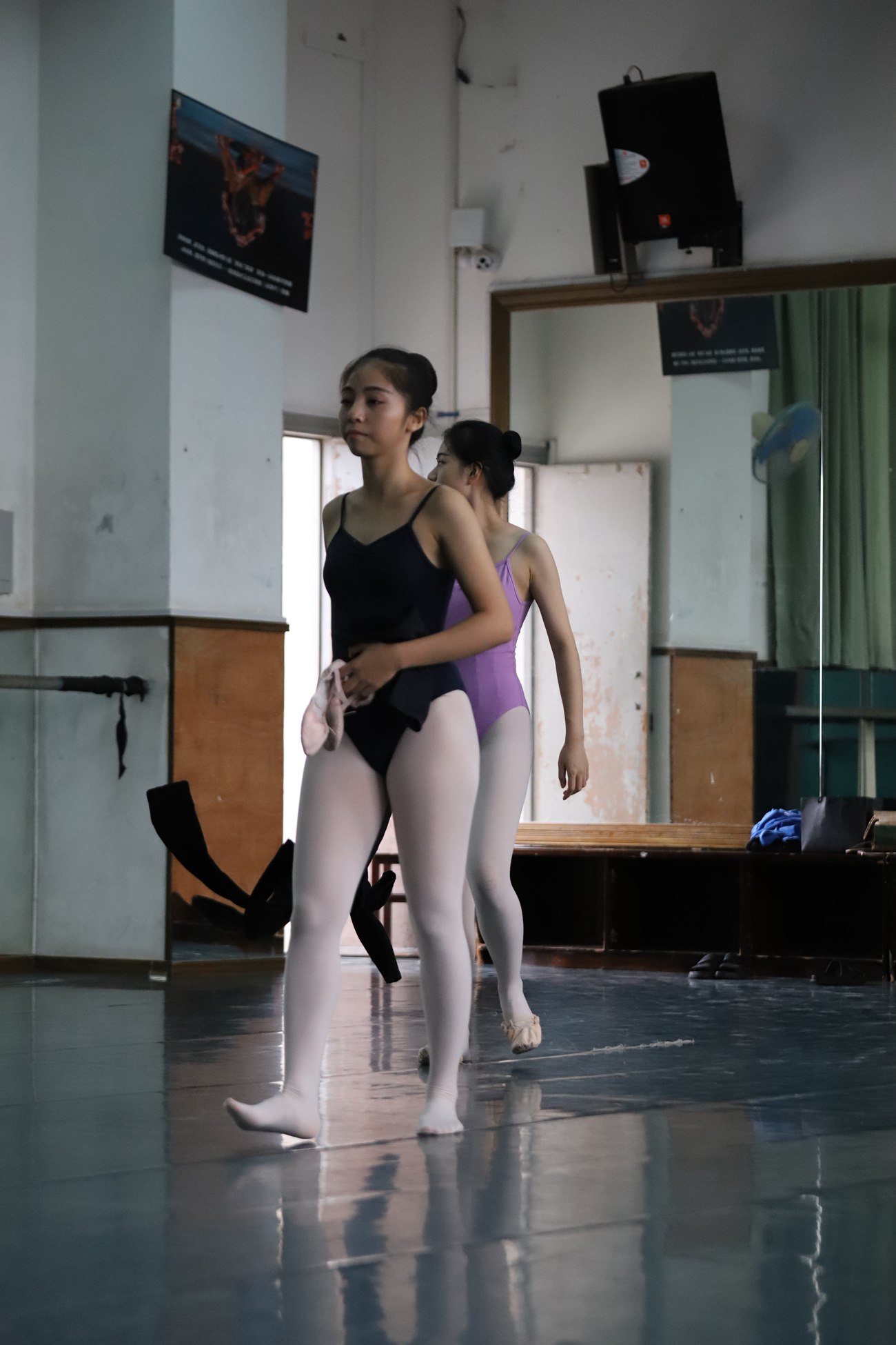 图片[169]-大西瓜爱牙膏-早期作品-W022 舞蹈家-五人场 (2) [325P] – 速更版-美库