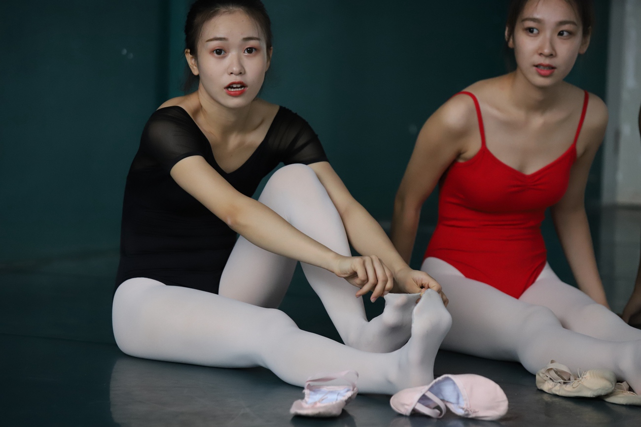 图片[304]-大西瓜爱牙膏-早期作品-W022 舞蹈家-五人场 (1) [324P] – 速更版-美库