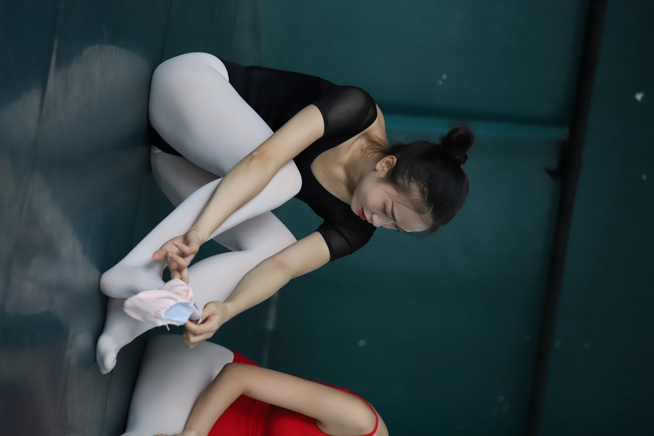 图片[315]-大西瓜爱牙膏-早期作品-W022 舞蹈家-五人场 (1) [324P] – 速更版-美库