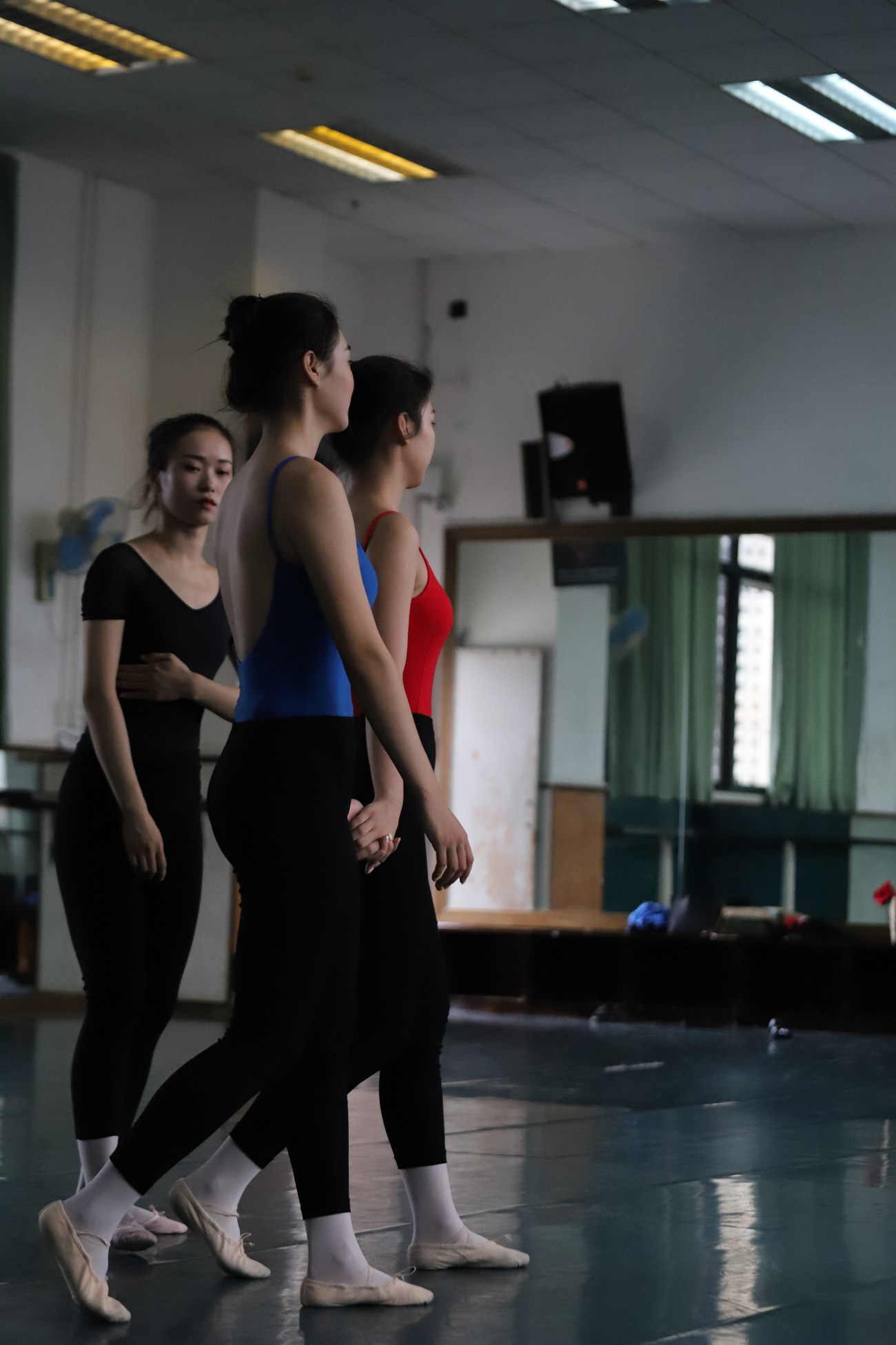 图片[241]-大西瓜爱牙膏-早期作品-W022 舞蹈家-五人场 (2) [325P] – 速更版-美库