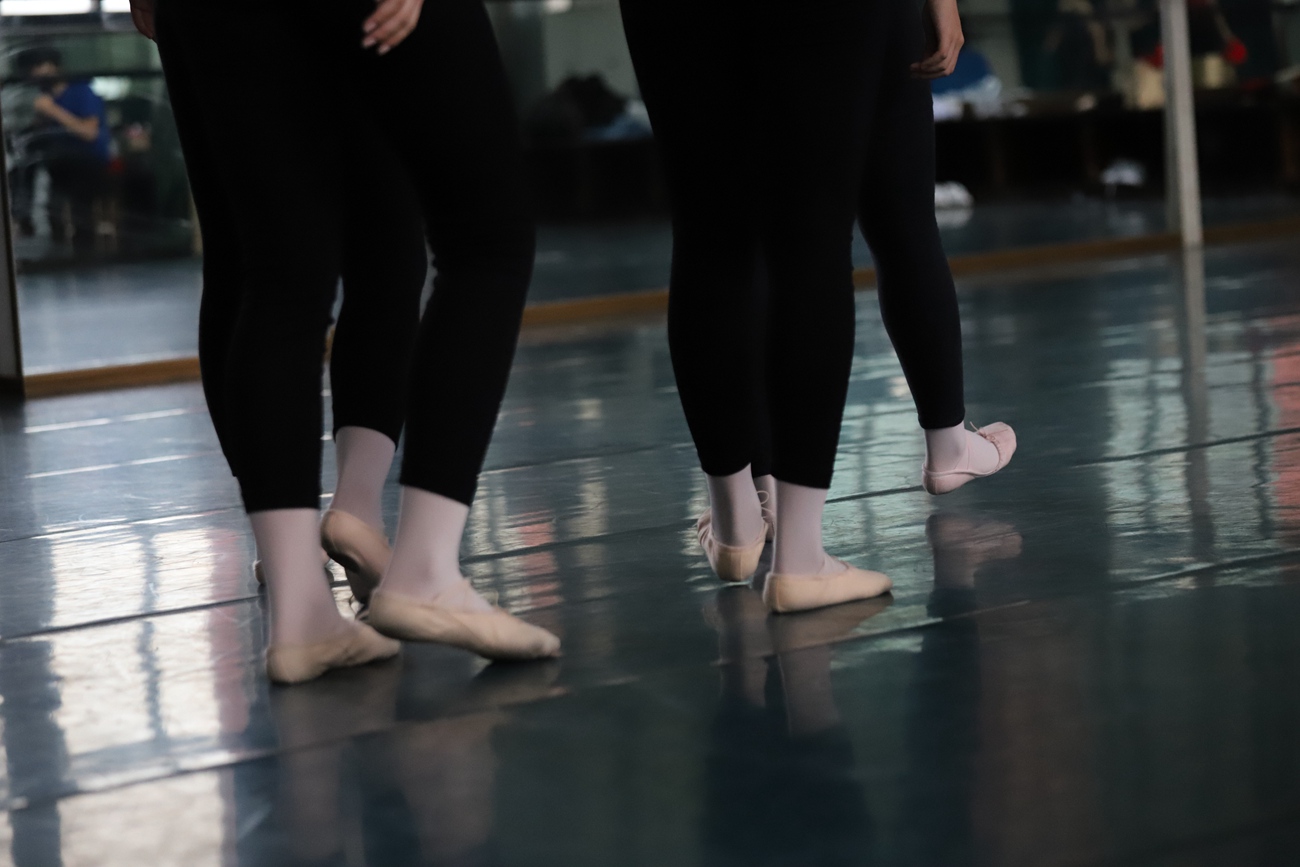 图片[265]-大西瓜爱牙膏-早期作品-W022 舞蹈家-五人场 (2) [325P] – 速更版-美库