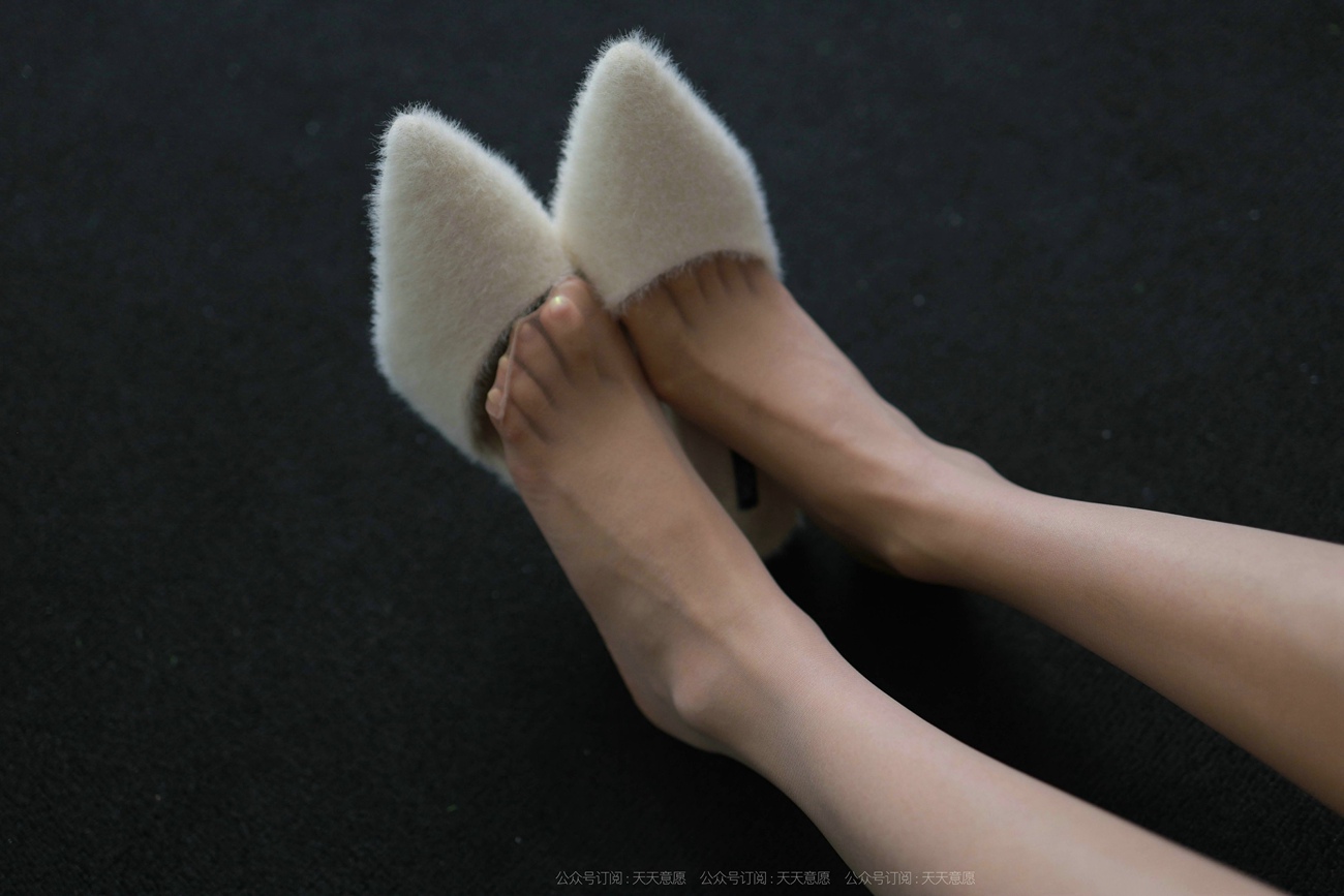 图片[70]-[IESS异思趣向] 2021.10.09 丝享家942：婉苹《jk制服》[93P] – 速更版-美库