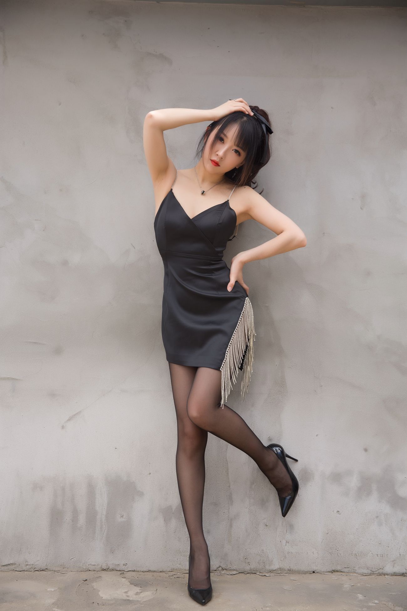 图片[8]-小女巫露娜 – 黑色流苏[32P] – 速更版-美库