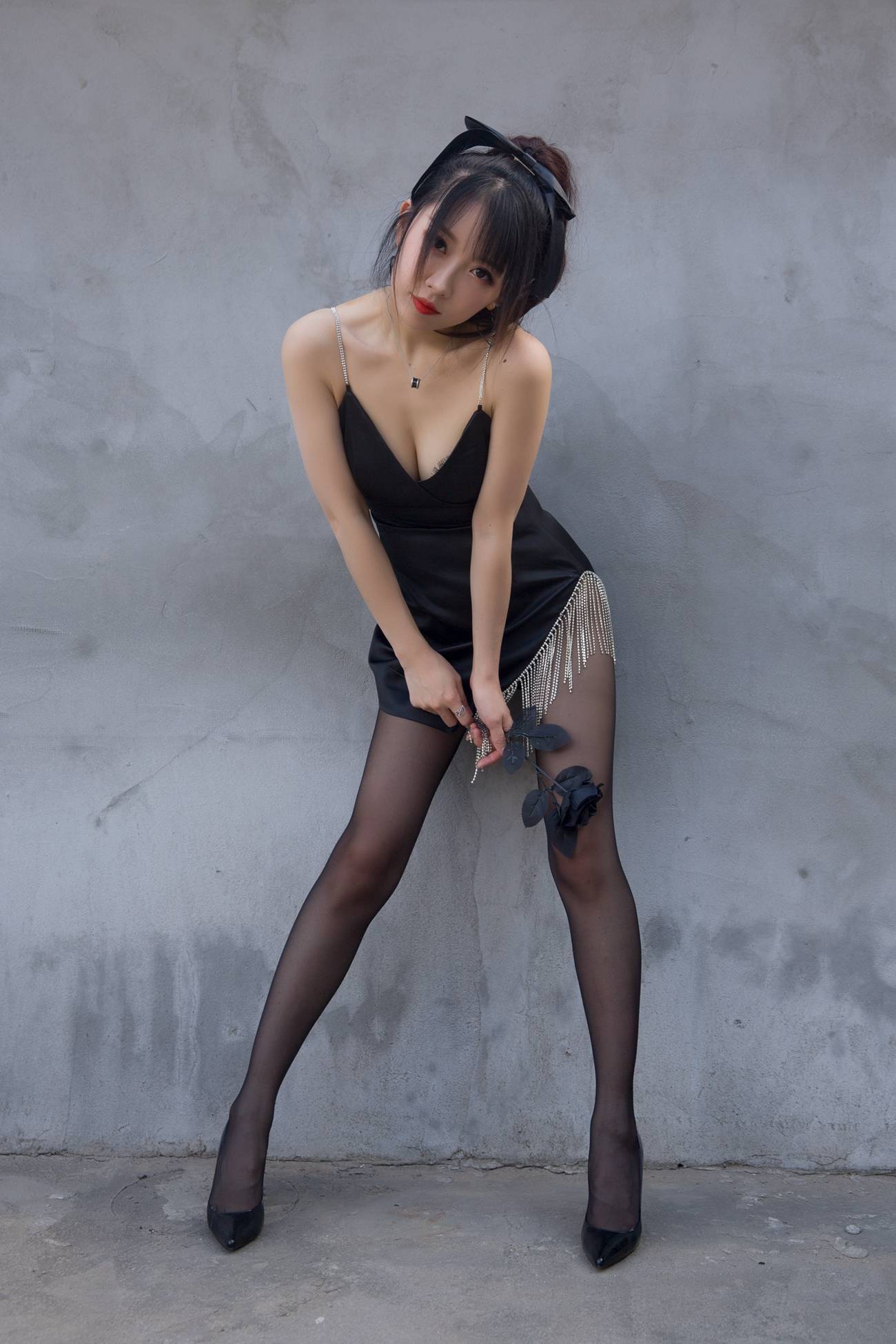 图片[28]-小女巫露娜 – 黑色流苏[32P] – 速更版-美库