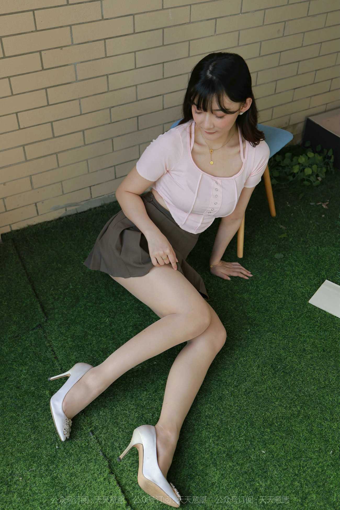 图片[79]-[IESS异思趣向] 2021.10.10 丝享家943：秋秋《阳台上的美女》[92P] – 速更版-美库