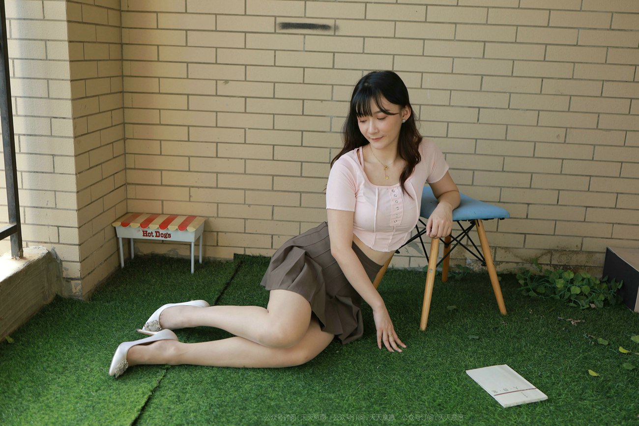 图片[86]-[IESS异思趣向] 2021.10.10 丝享家943：秋秋《阳台上的美女》[92P] – 速更版-美库