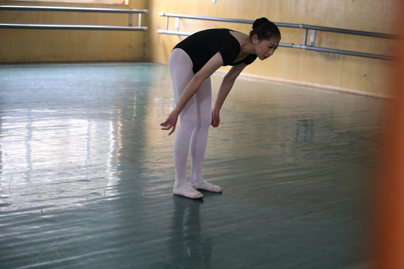 图片[41]-大西瓜爱牙膏-早期作品-W023 舞蹈家-意外发现 [80P] – 速更版-美库