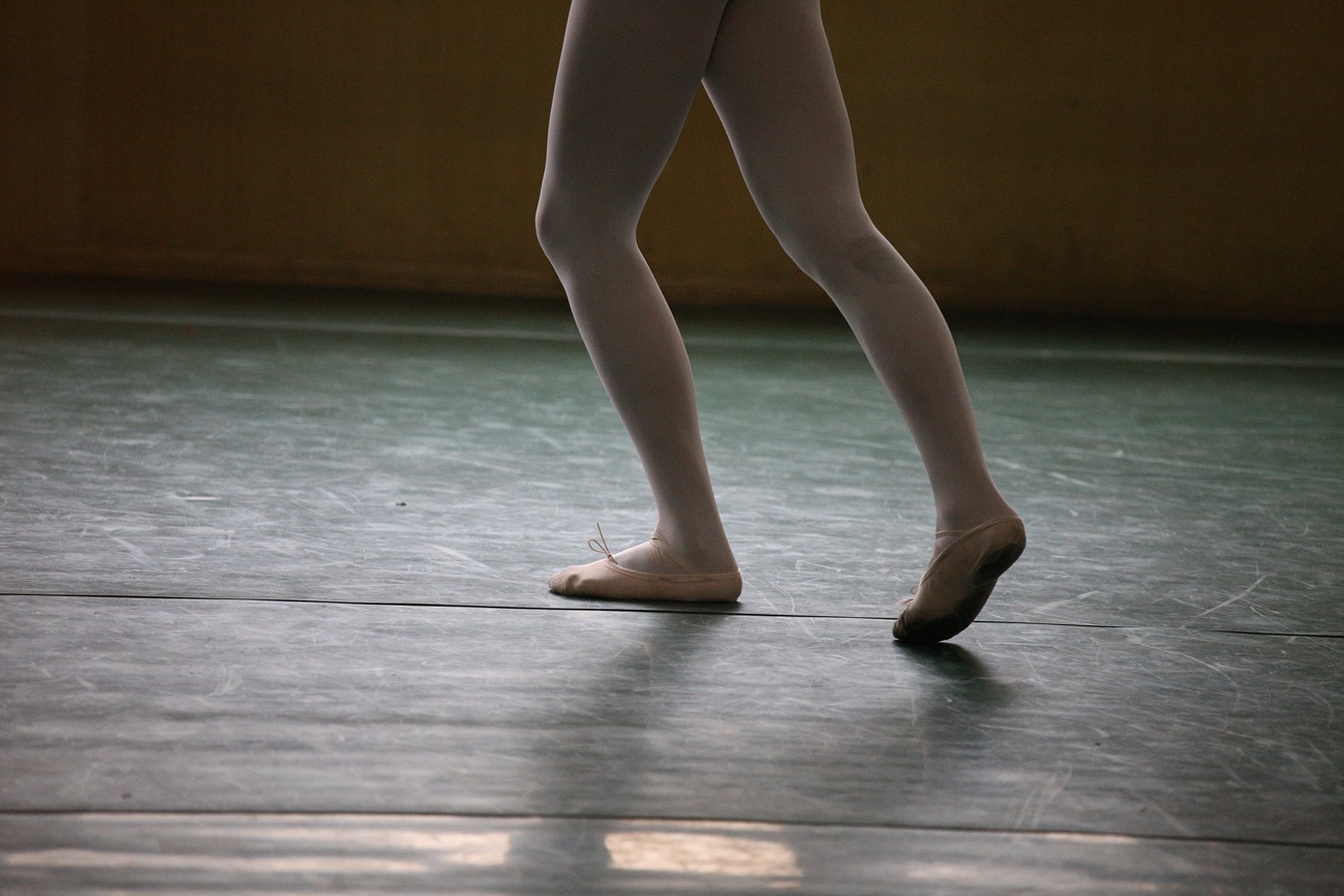 图片[77]-大西瓜爱牙膏-早期作品-W023 舞蹈家-意外发现 [80P] – 速更版-美库