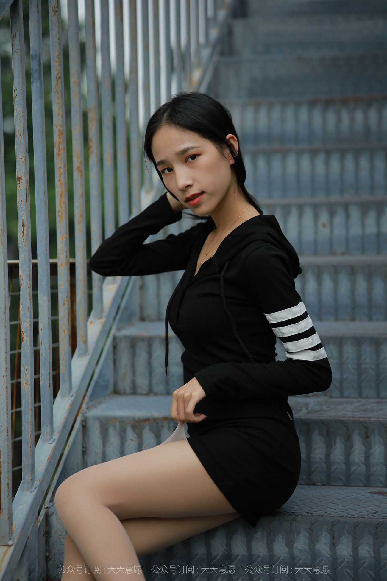 图片[19]-[IESS异思趣向] 耽丝 美子在天台吹风 [77P] – 速更版-美库