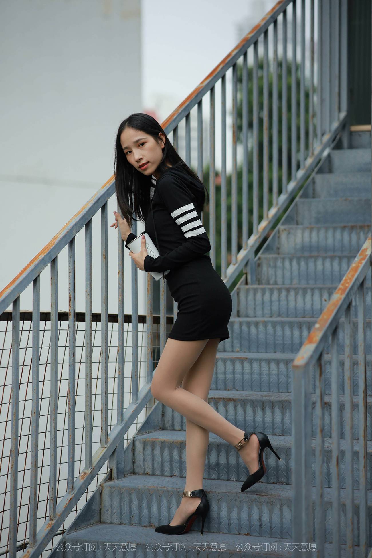 图片[25]-[IESS异思趣向] 耽丝 美子在天台吹风 [77P] – 速更版-美库