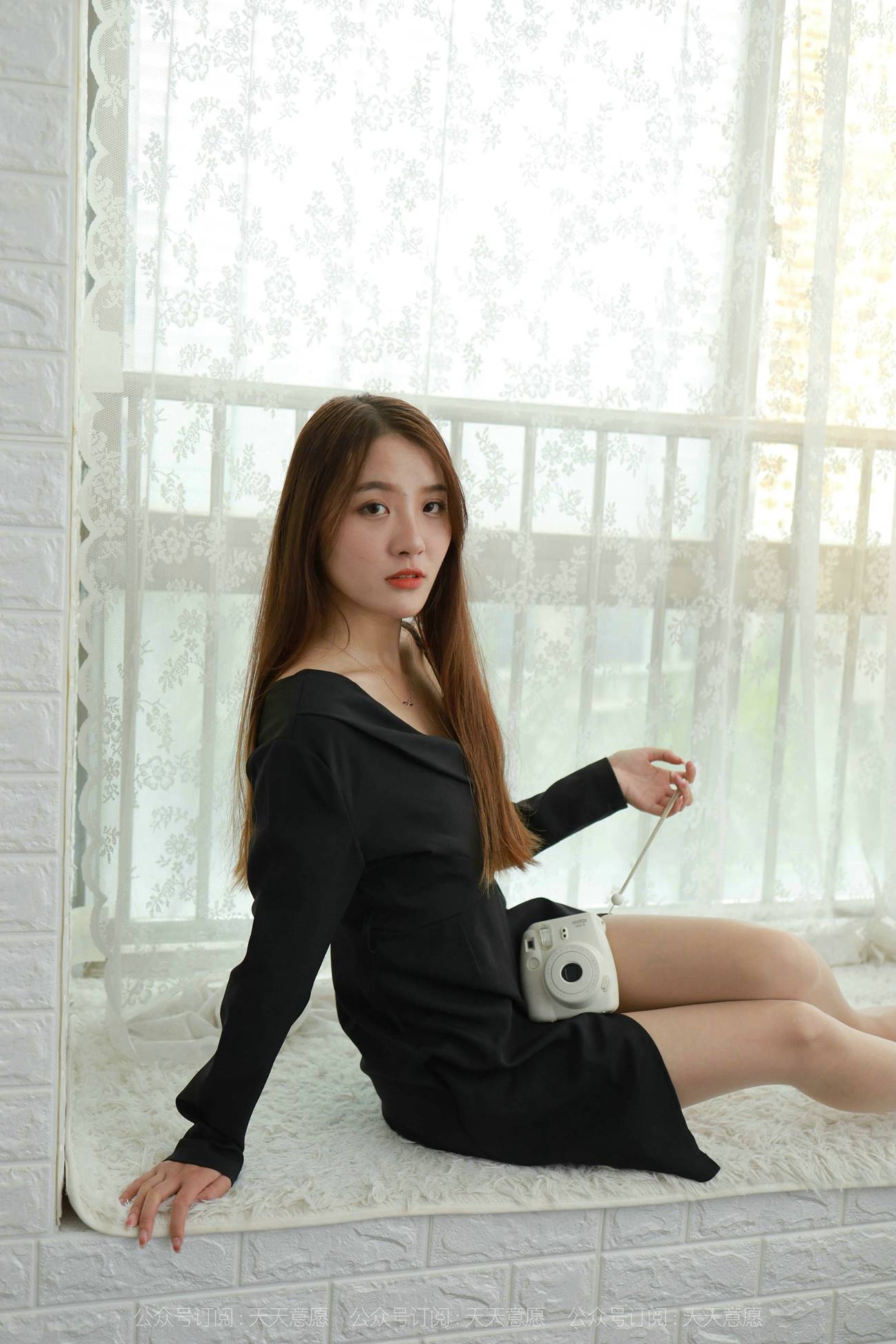 图片[50]-[IESS异思趣向] 2021.10.12 丝享家945：婉苹《姓感露肩短裙》[94P] – 速更版-美库