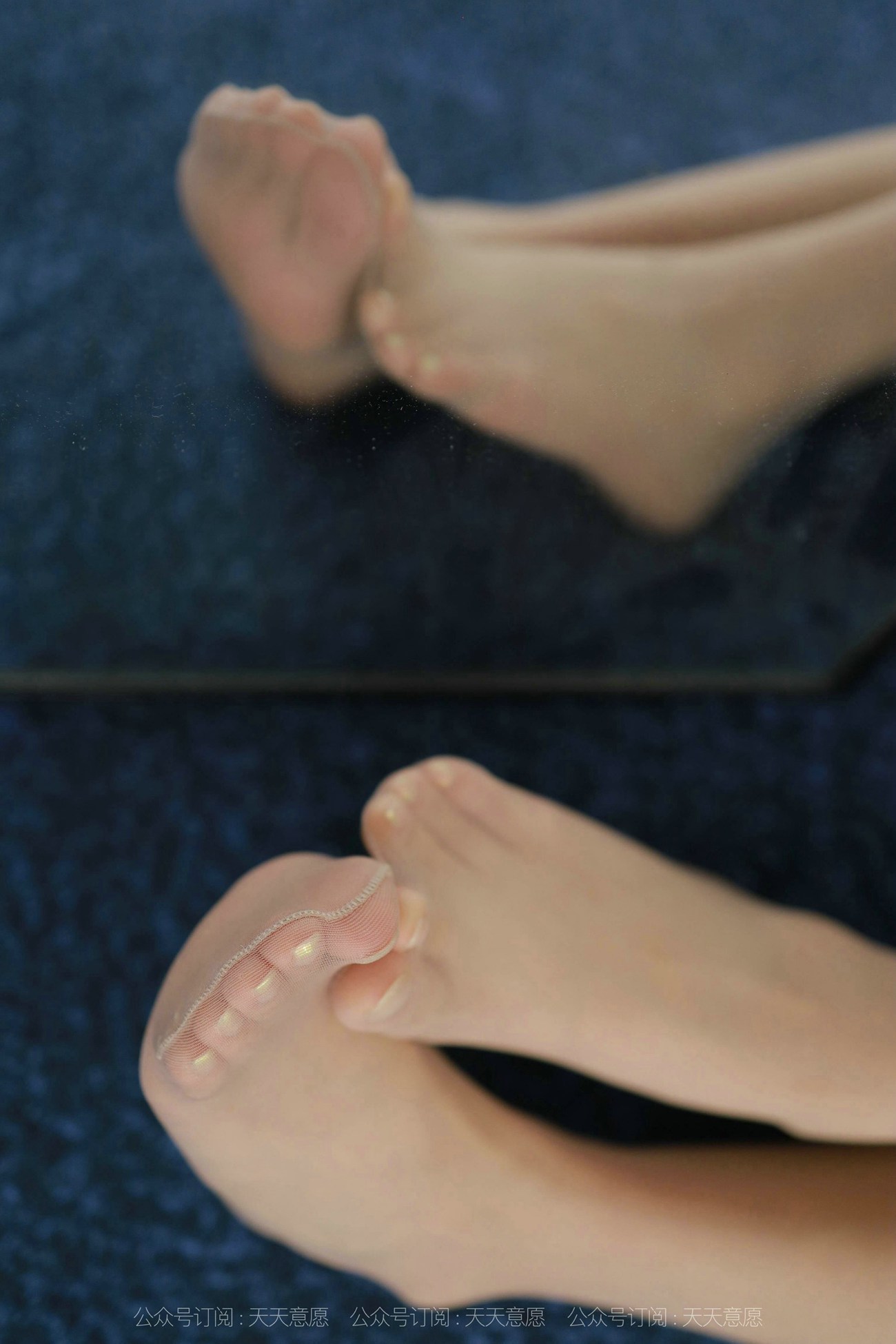 图片[85]-[IESS异思趣向] 2021.10.12 丝享家945：婉苹《姓感露肩短裙》[94P] – 速更版-美库