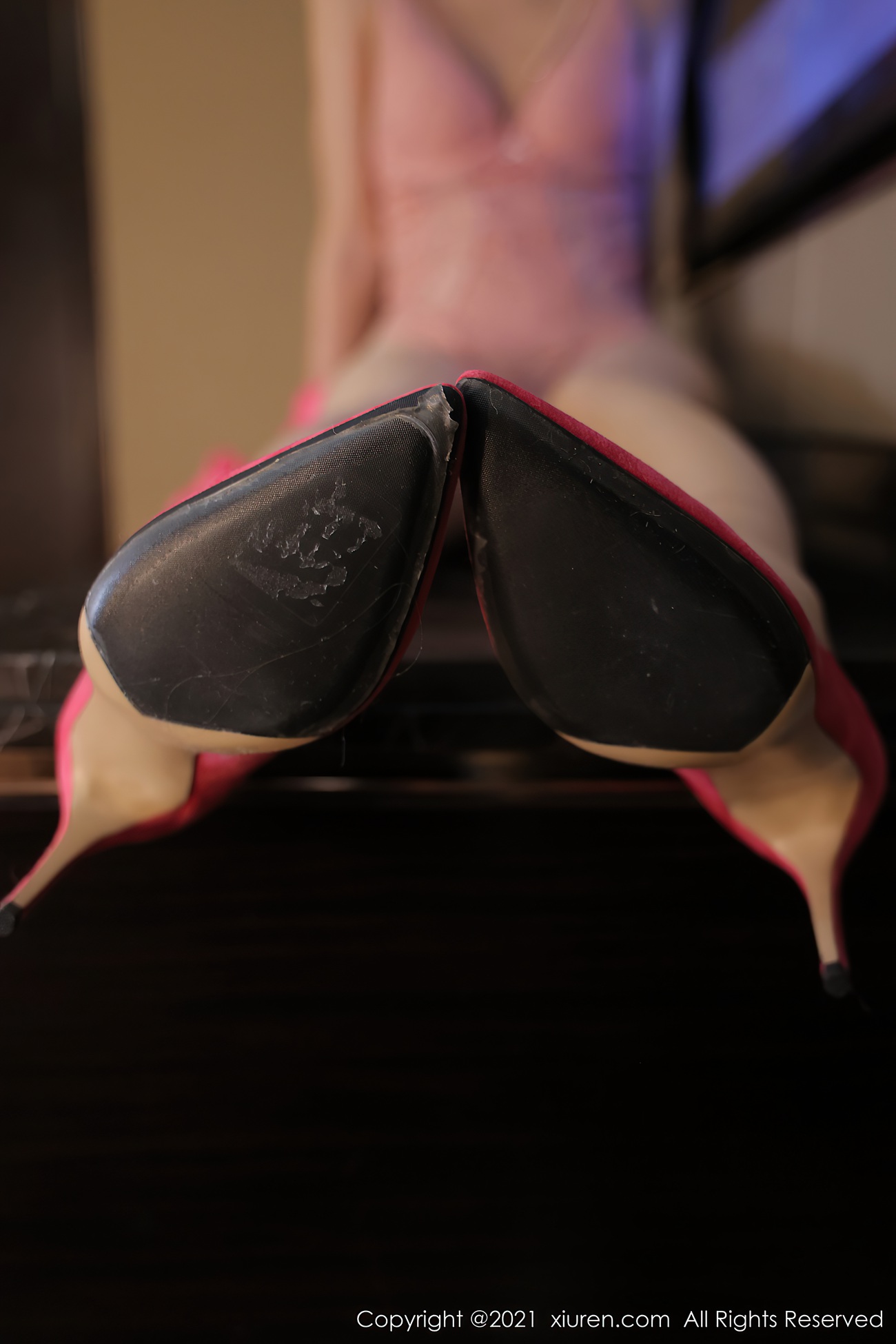 图片[44]-[XiuRen秀人网] 2021.12.17 No.4350 周慕汐baby 性感美腿[69P] – 速更版-美库