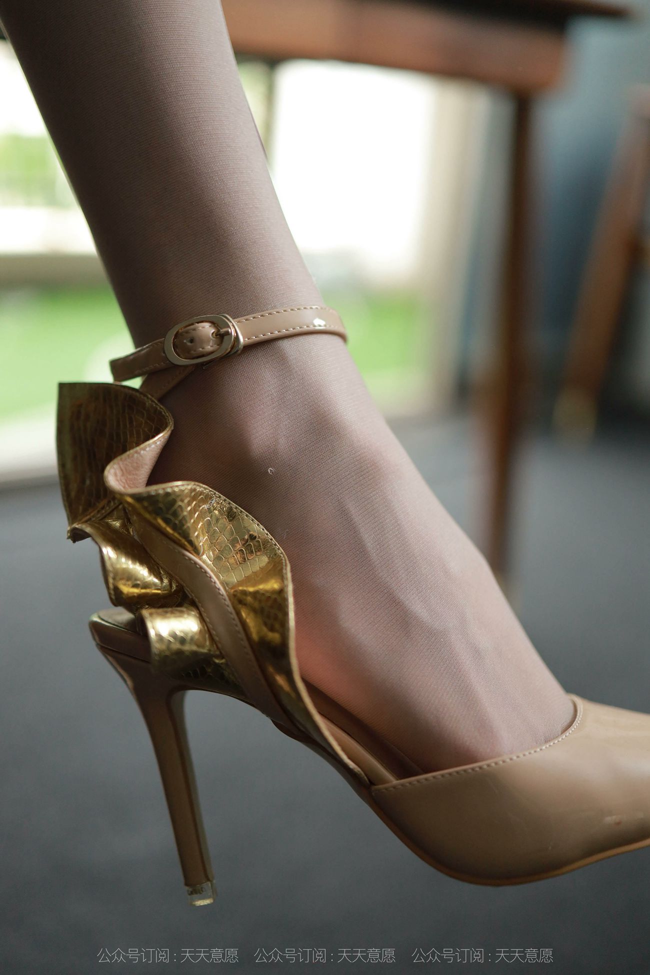 图片[21]-[IESS异思趣向] 耽丝 211021 团团的金色波纹 [92P] – 速更版-美库