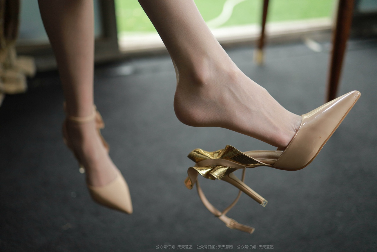 图片[27]-[IESS异思趣向] 耽丝 211021 团团的金色波纹 [92P] – 速更版-美库