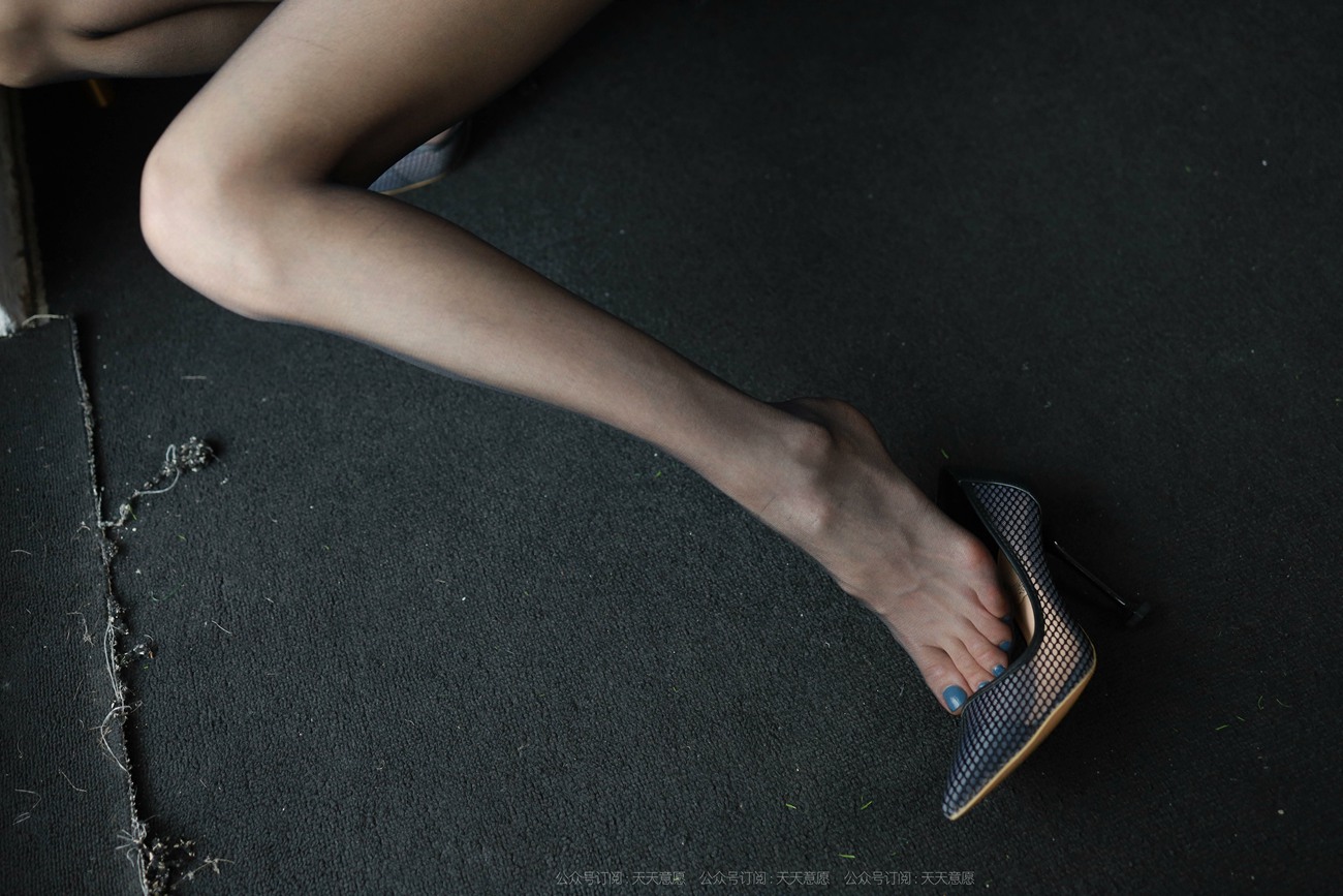 图片[51]-[IESS异思趣向] 耽丝 211025 小六的黑色丝带 [90P] – 速更版-美库