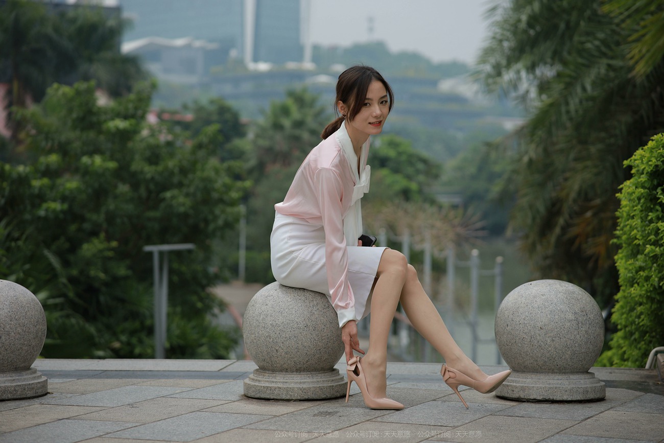 图片[77]-[IESS异思趣向] 耽丝 211022 美子在天台吹风 [90P] – 速更版-美库