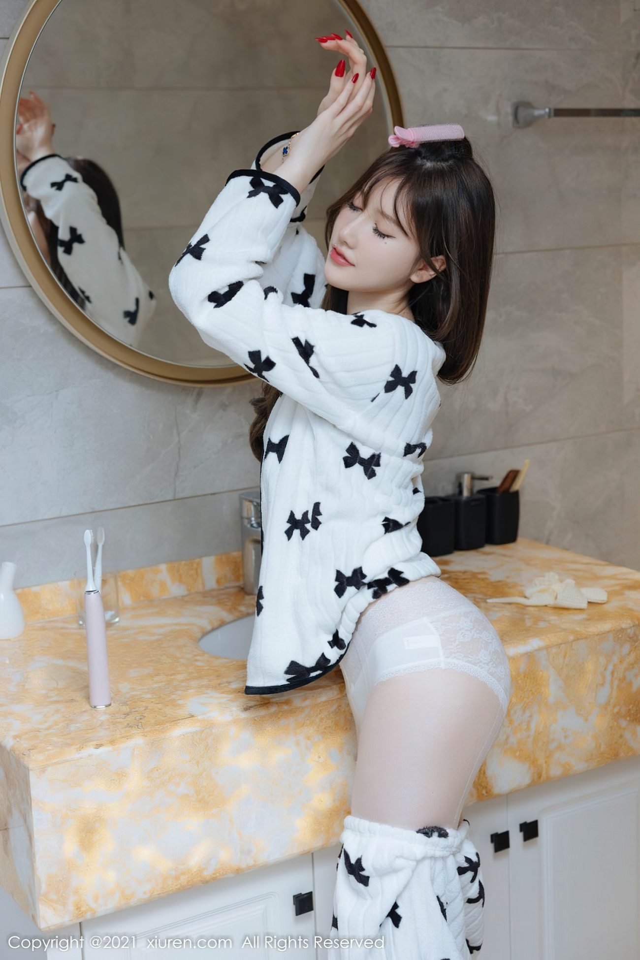 图片[65]-[XIUREN秀人网]2021.12.21 No.4365 美桃酱[80+1P] – 速更版-美库