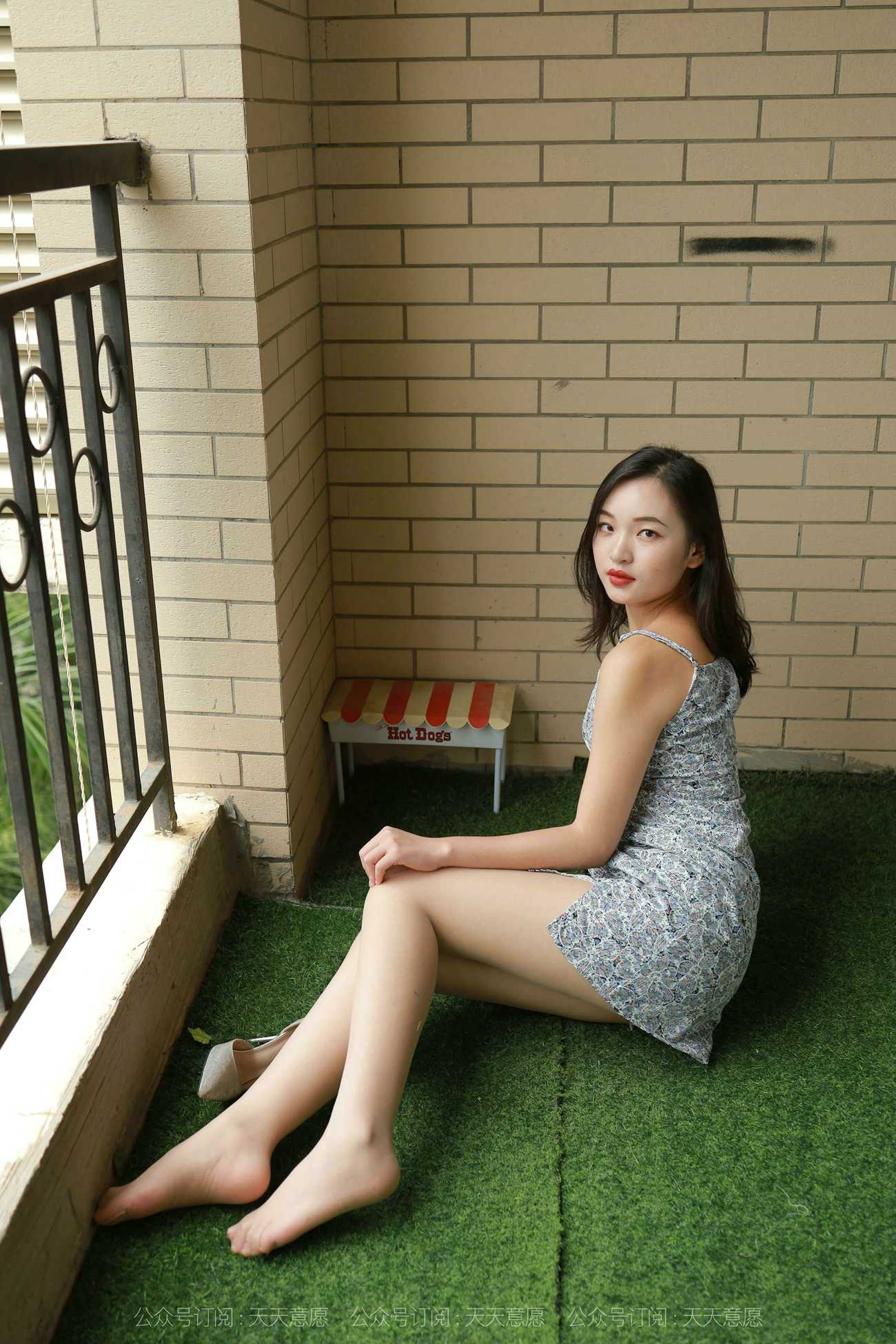 图片[51]-[IESS异思趣向] 2021.10.14 丝享家947：星星《碎花短裙》[77P] – 速更版-美库