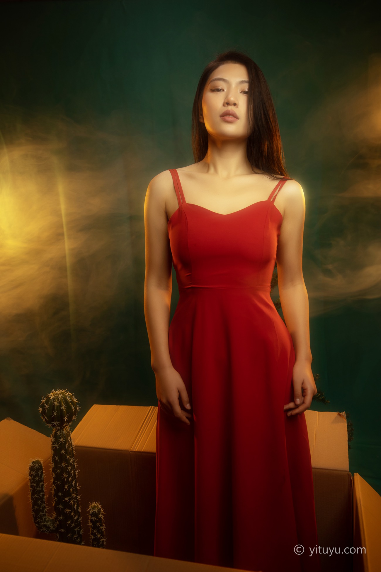 图片[8]-[YITUYU艺图语] 2021.05.24 红装 娇娇 [35P] – 速更版-美库