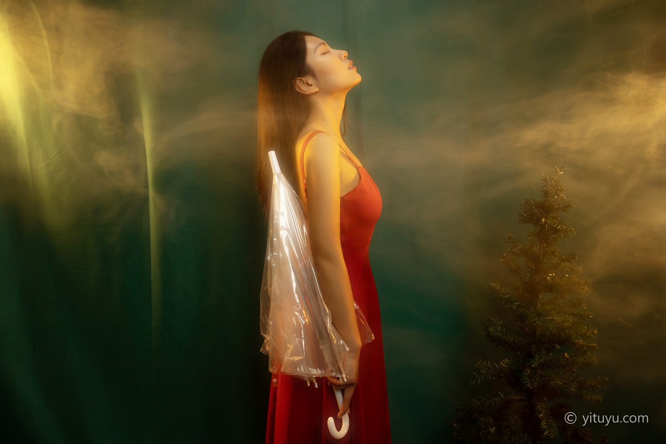 图片[13]-[YITUYU艺图语] 2021.05.24 红装 娇娇 [35P] – 速更版-美库