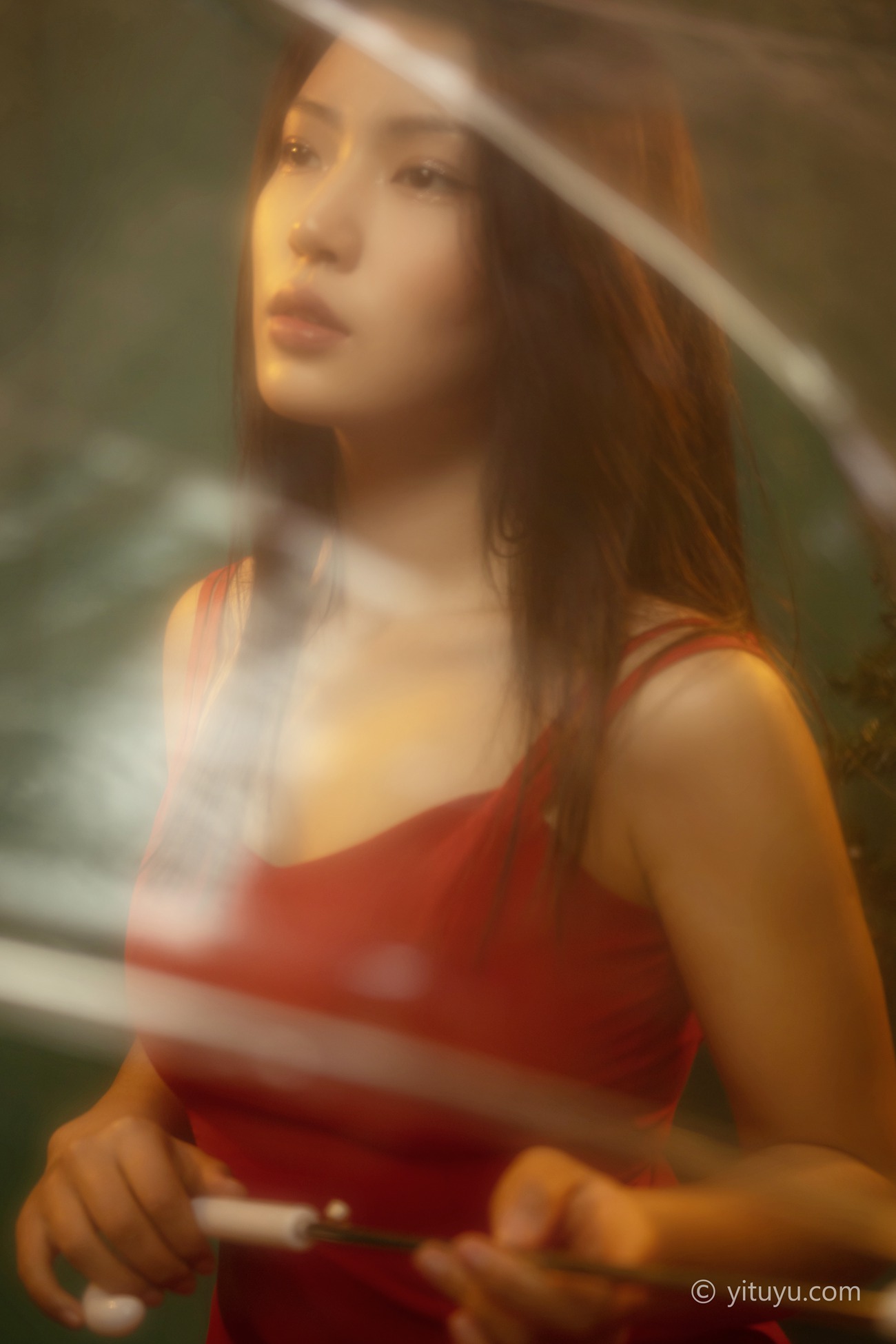 图片[15]-[YITUYU艺图语] 2021.05.24 红装 娇娇 [35P] – 速更版-美库