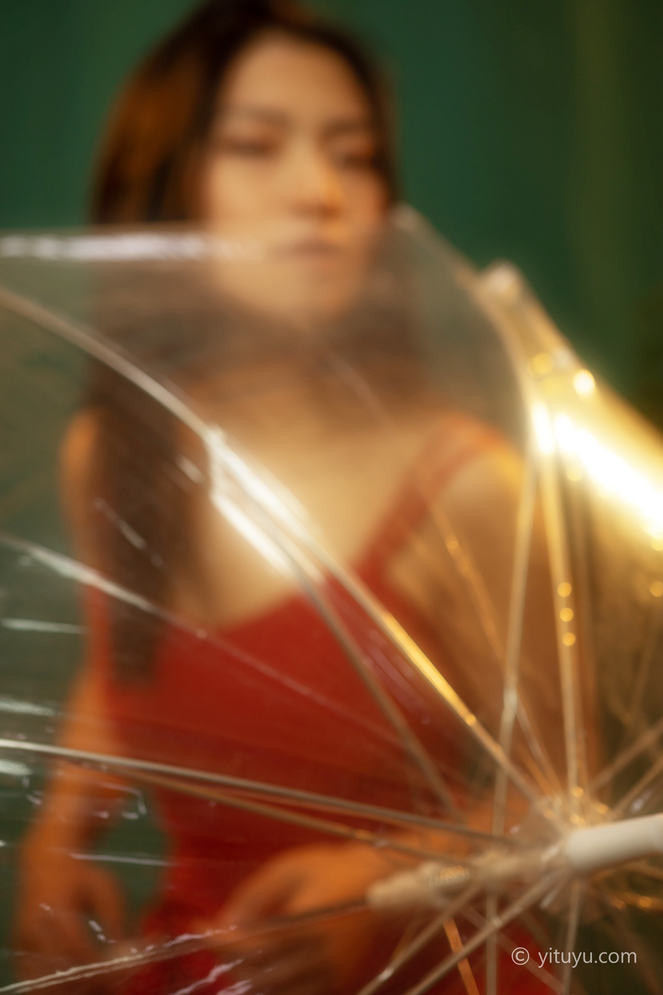 图片[16]-[YITUYU艺图语] 2021.05.24 红装 娇娇 [35P] – 速更版-美库