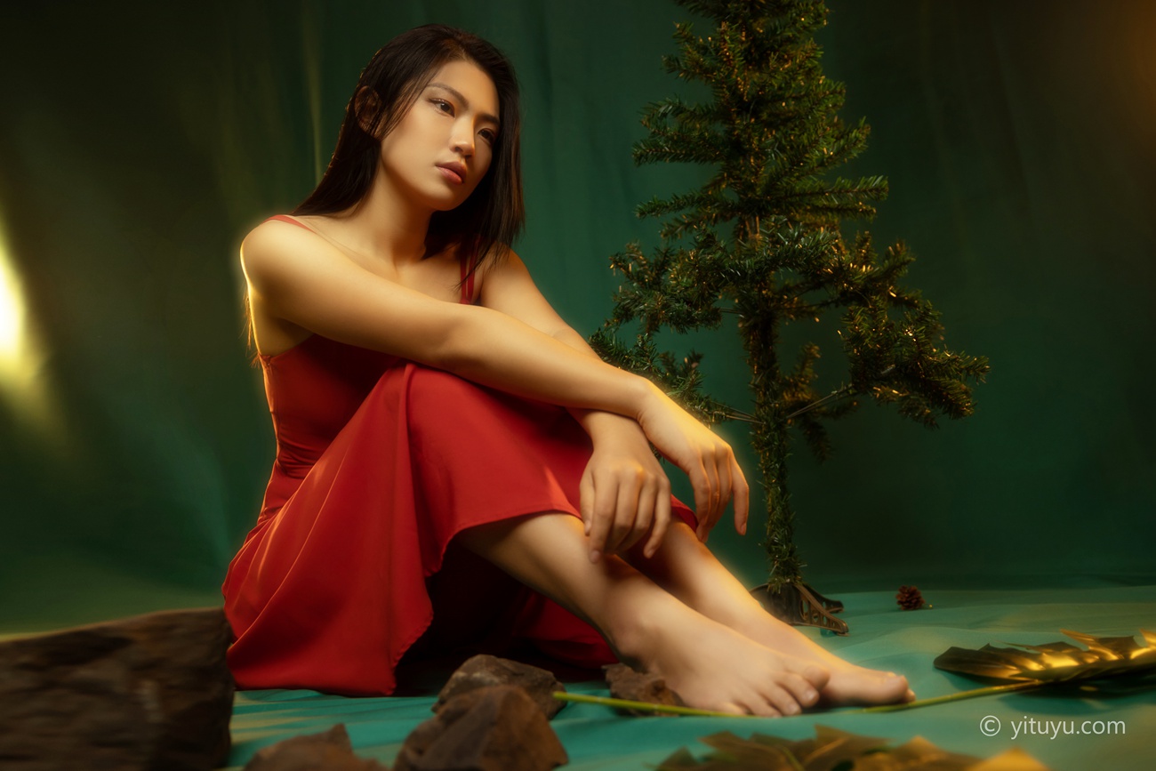 图片[20]-[YITUYU艺图语] 2021.05.24 红装 娇娇 [35P] – 速更版-美库