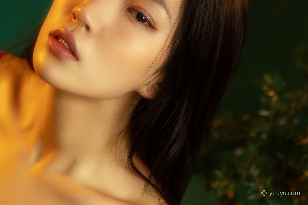 图片[23]-[YITUYU艺图语] 2021.05.24 红装 娇娇 [35P] – 速更版-美库