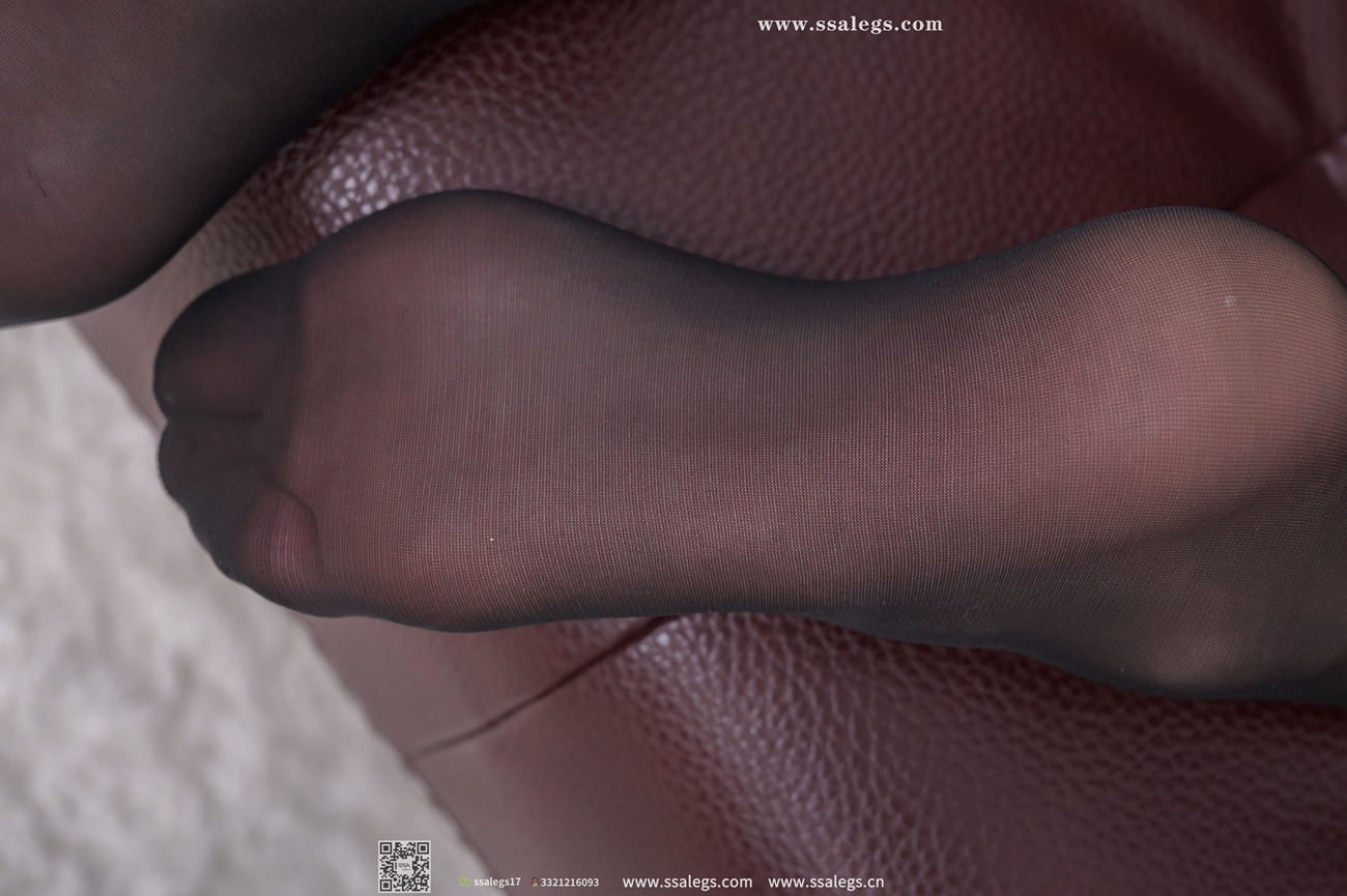 图片[72]-[SSA丝社]超清写真 NO.319 素素夜深了，记得还有我的黑丝陪着你(下)[114P／1.69GB] – 速更版-美库