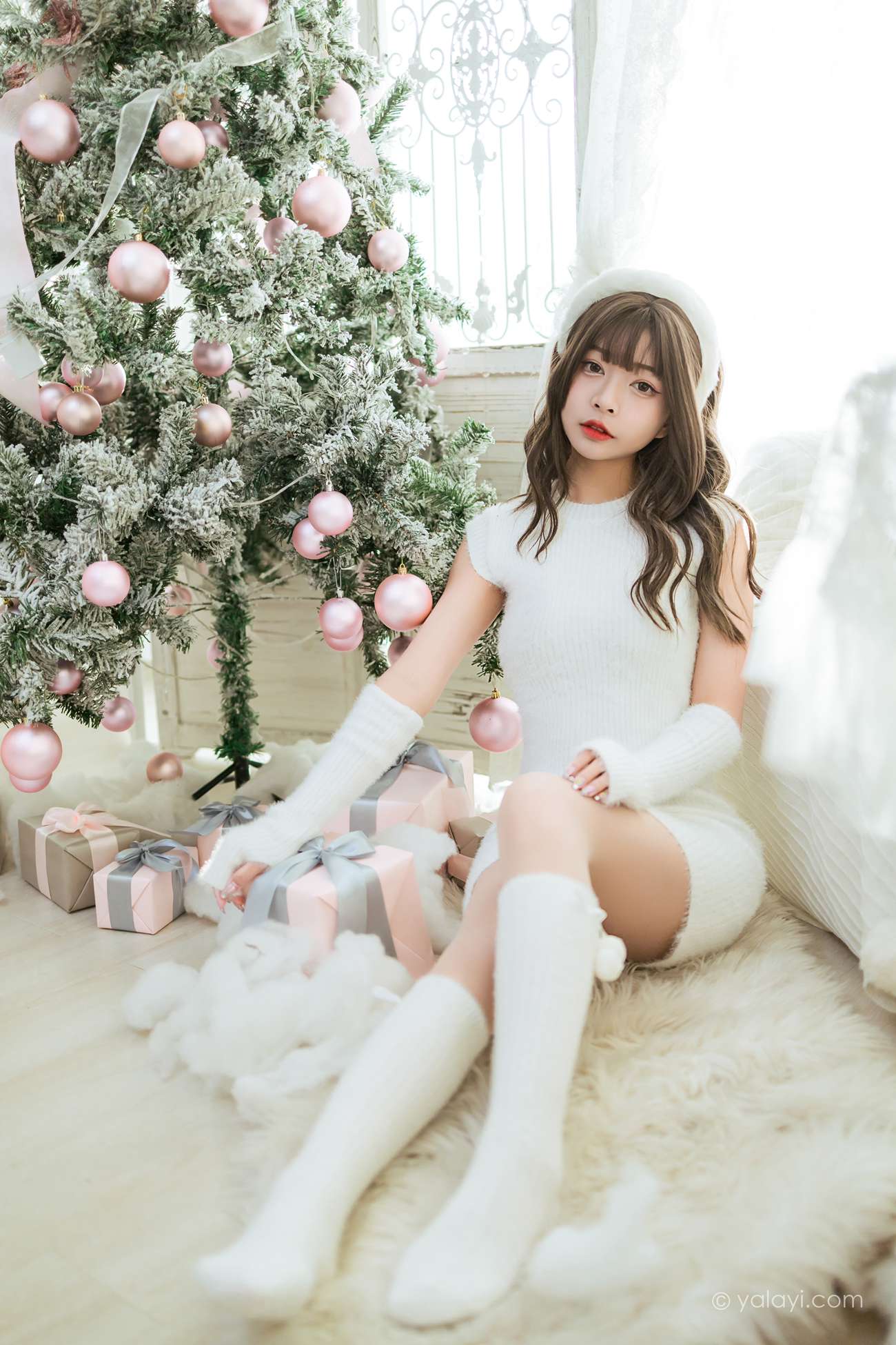 图片[13]-[YALAYI雅拉伊] 2021.12.17 NO.878 圣诞礼物 阿禾[47P452MB] – 速更版-美库