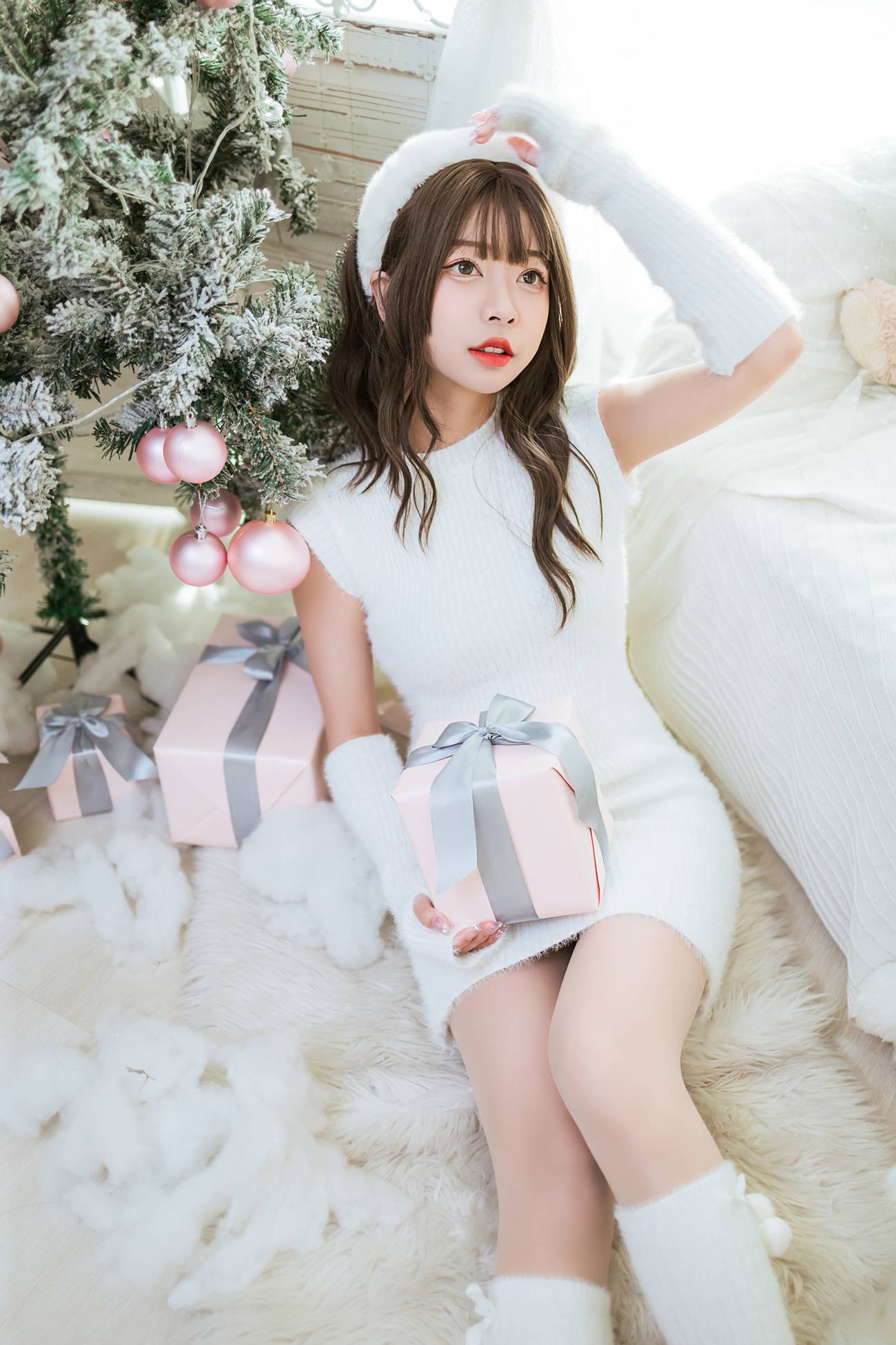 图片[18]-[YALAYI雅拉伊] 2021.12.17 NO.878 圣诞礼物 阿禾[47P452MB] – 速更版-美库