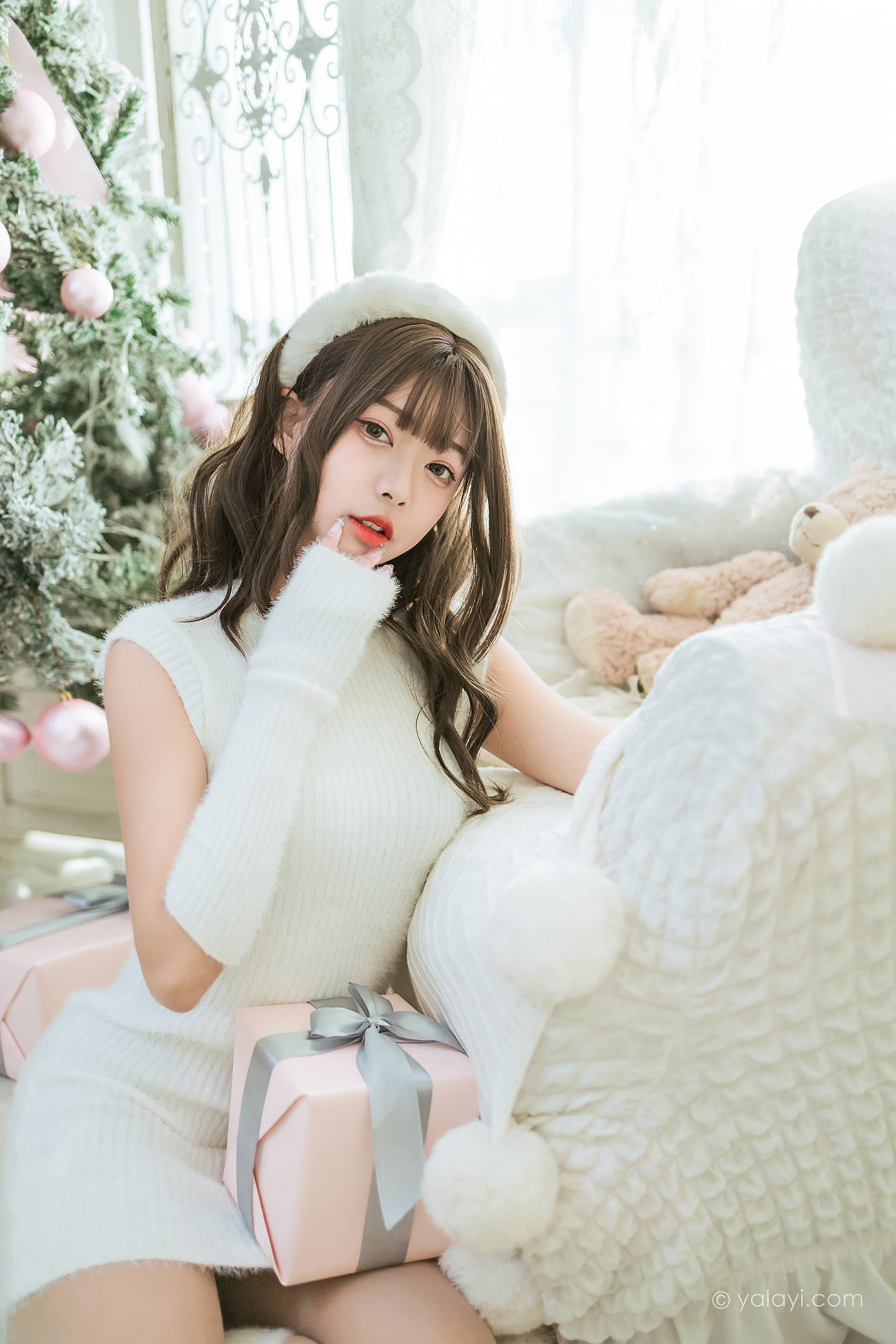 图片[22]-[YALAYI雅拉伊] 2021.12.17 NO.878 圣诞礼物 阿禾[47P452MB] – 速更版-美库