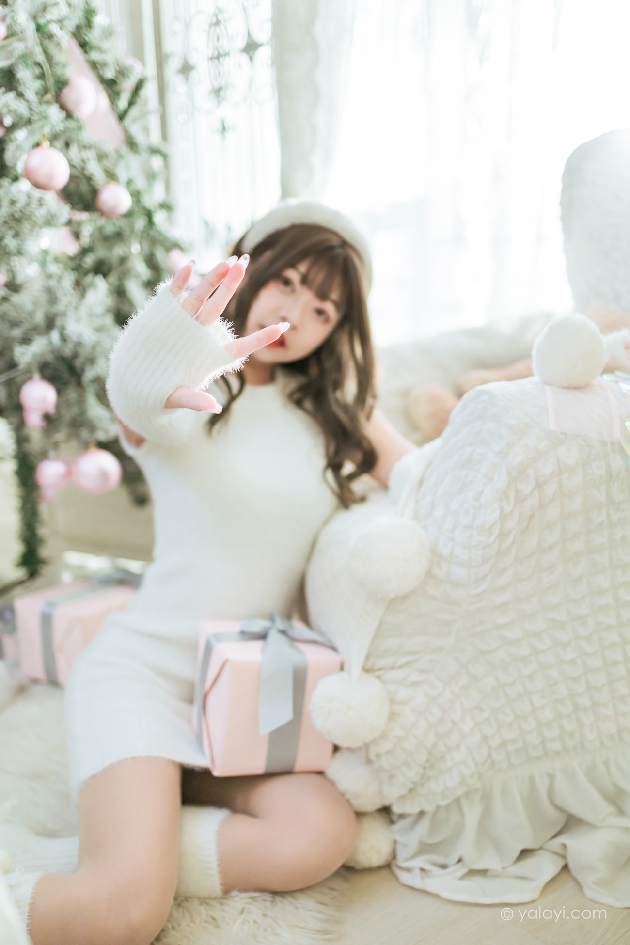 图片[23]-[YALAYI雅拉伊] 2021.12.17 NO.878 圣诞礼物 阿禾[47P452MB] – 速更版-美库
