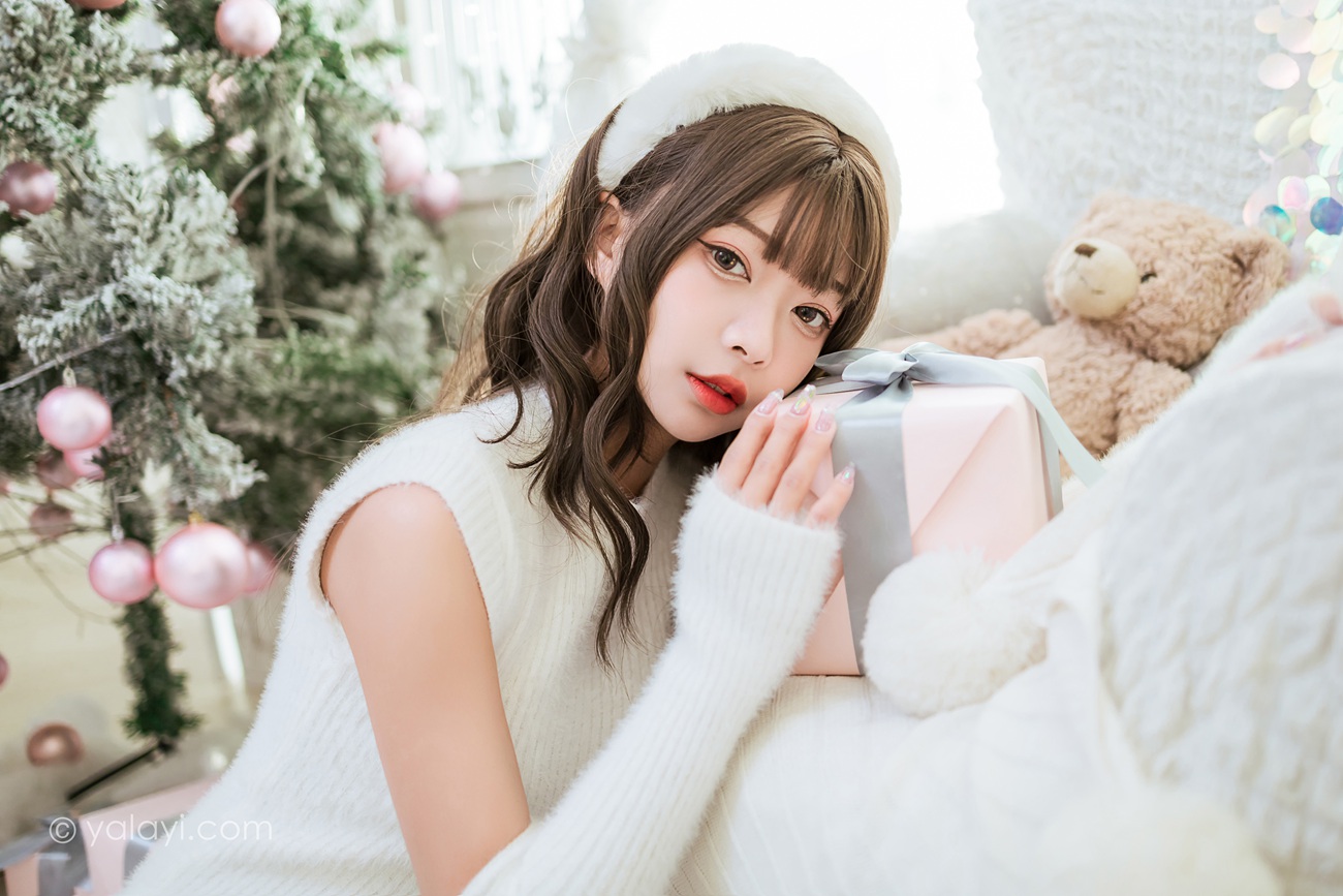 图片[27]-[YALAYI雅拉伊] 2021.12.17 NO.878 圣诞礼物 阿禾[47P452MB] – 速更版-美库