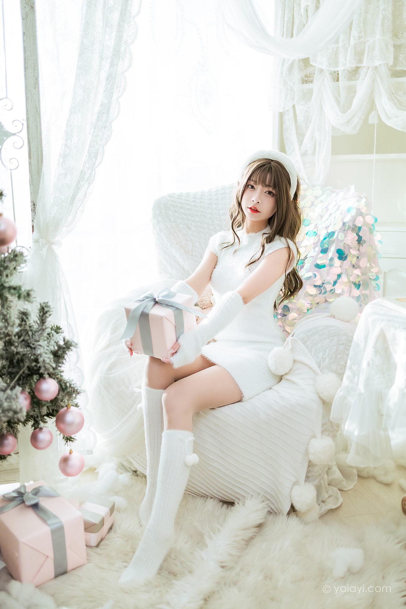 图片[49]-[YALAYI雅拉伊] 2021.12.17 NO.878 圣诞礼物 阿禾[47P452MB] – 速更版-美库