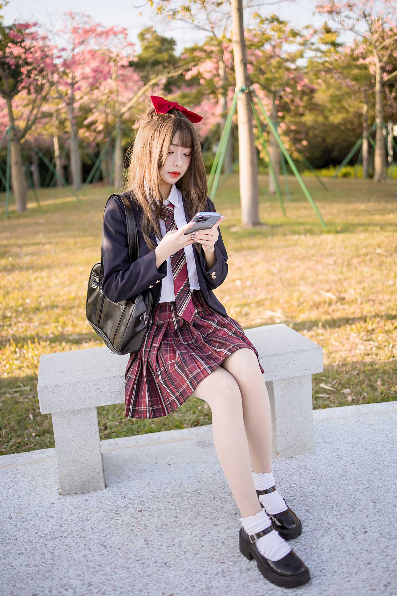 图片[11]-[YALAYI雅拉伊] 2022.01.03 No.885 最美的青春 阿禾 [40P] – 速更版-美库