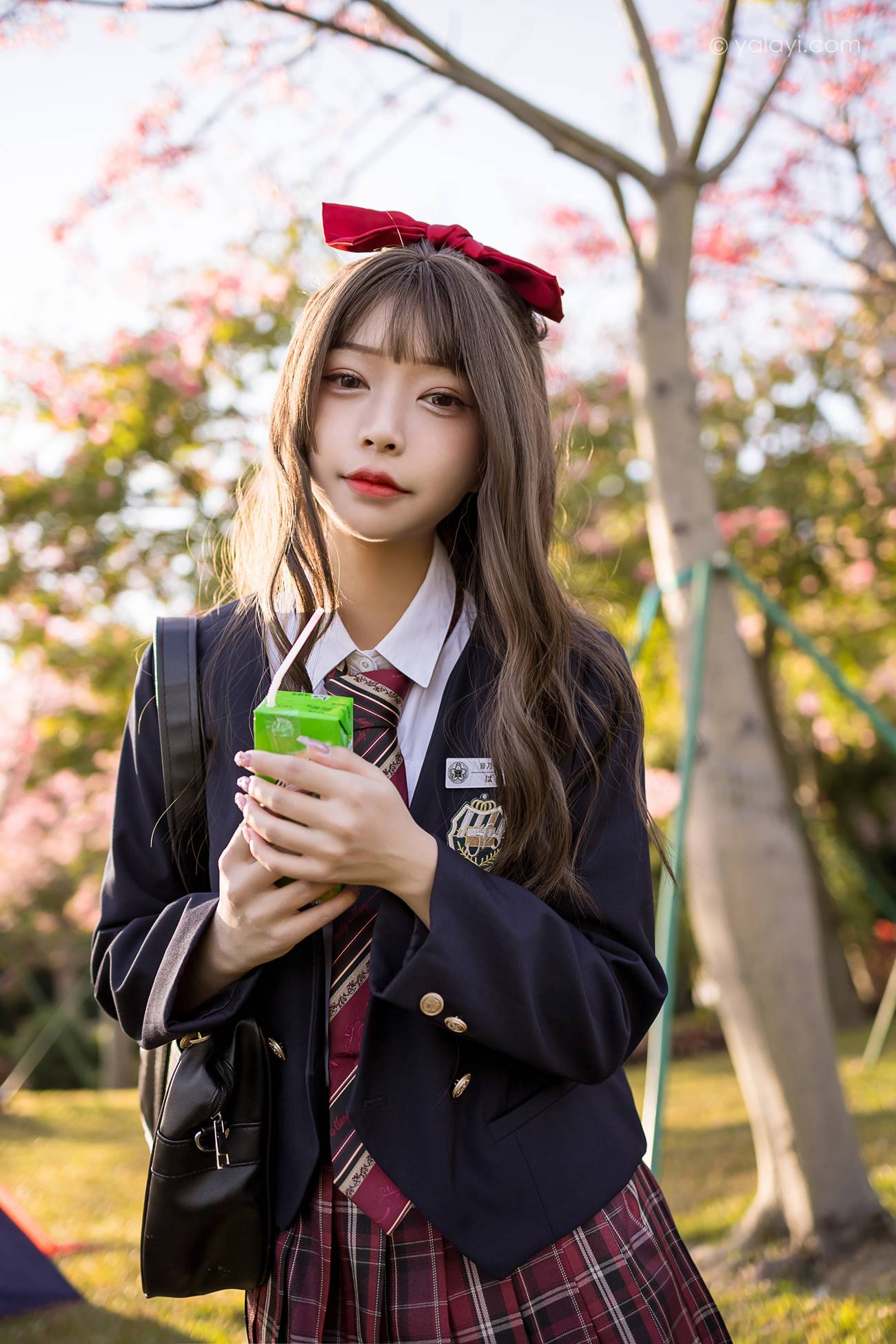 图片[14]-[YALAYI雅拉伊] 2022.01.03 No.885 最美的青春 阿禾 [40P] – 速更版-美库