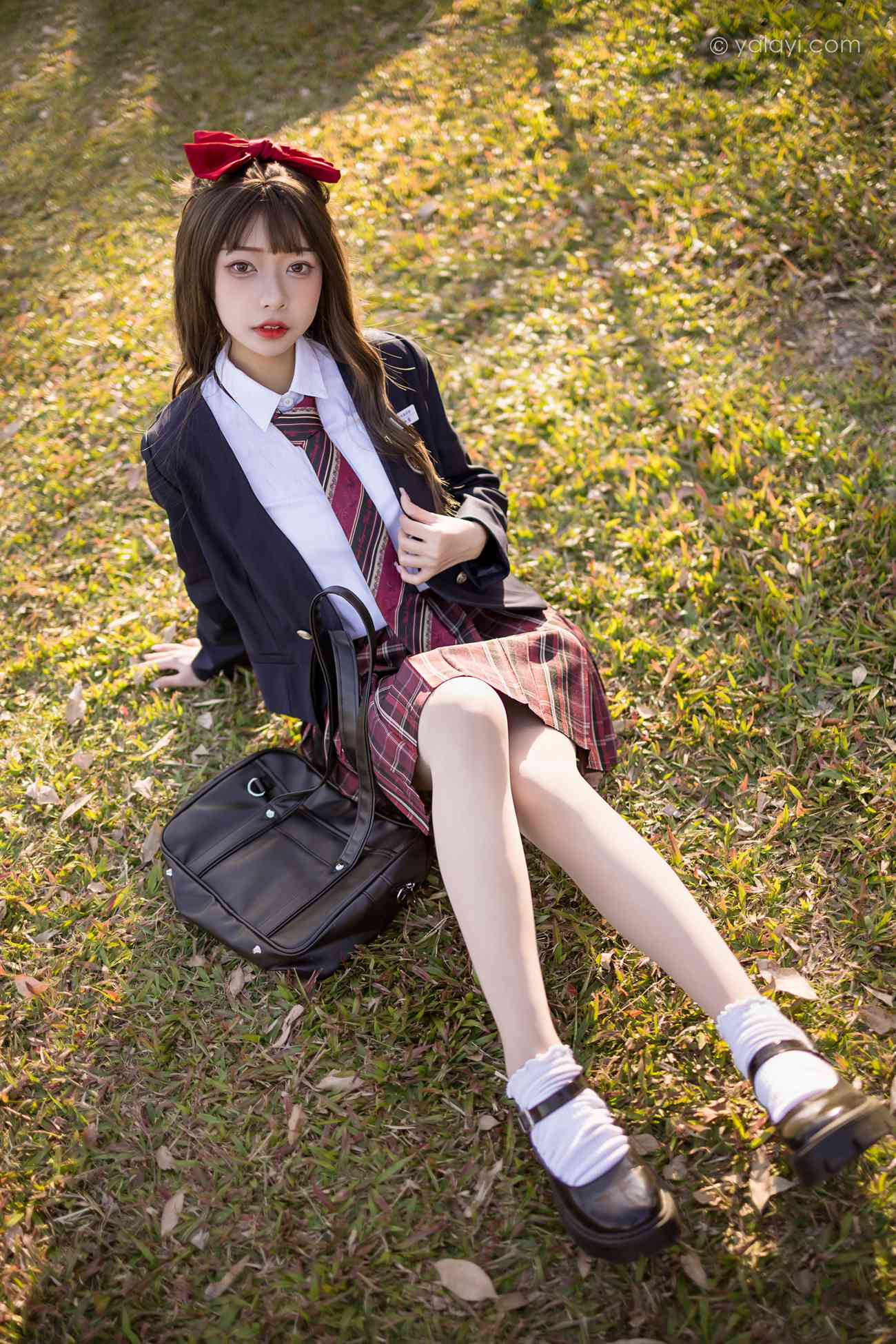 图片[16]-[YALAYI雅拉伊] 2022.01.03 No.885 最美的青春 阿禾 [40P] – 速更版-美库